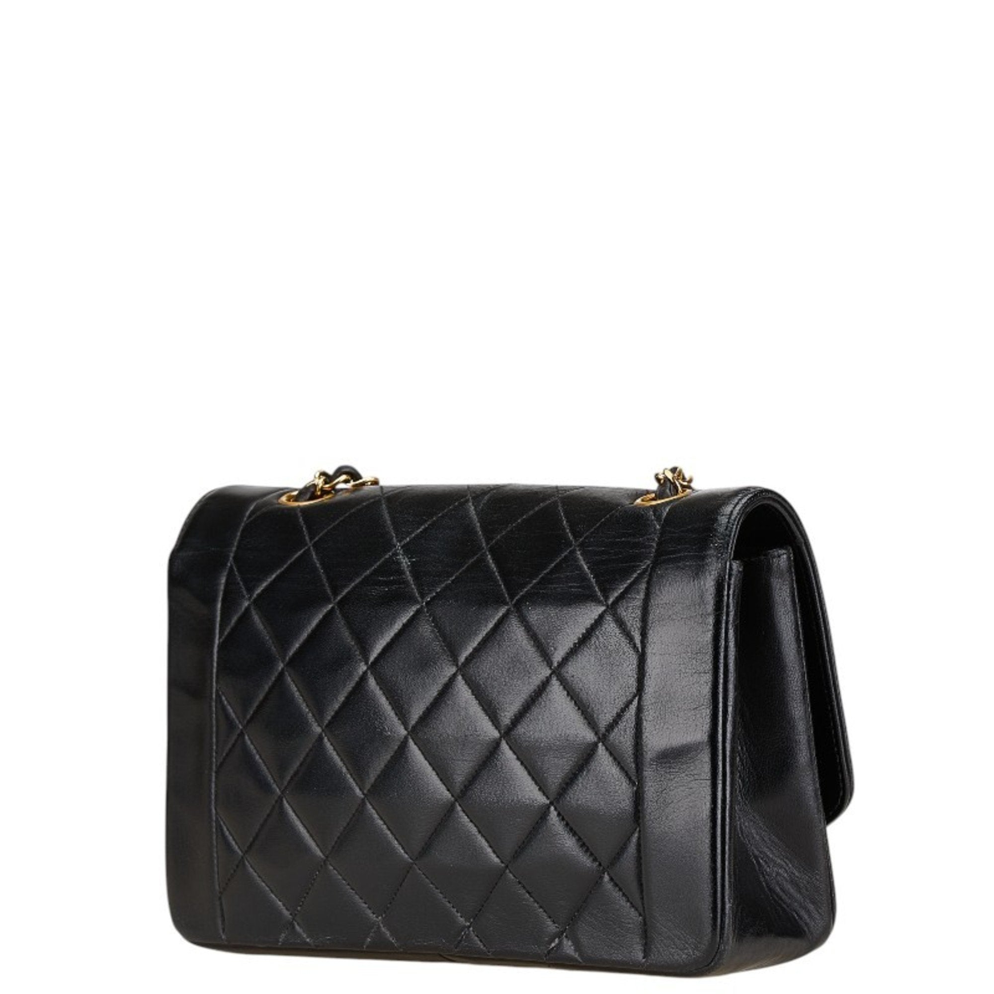 Chanel Black Leather Shoulder Bag (Pre-Owned)