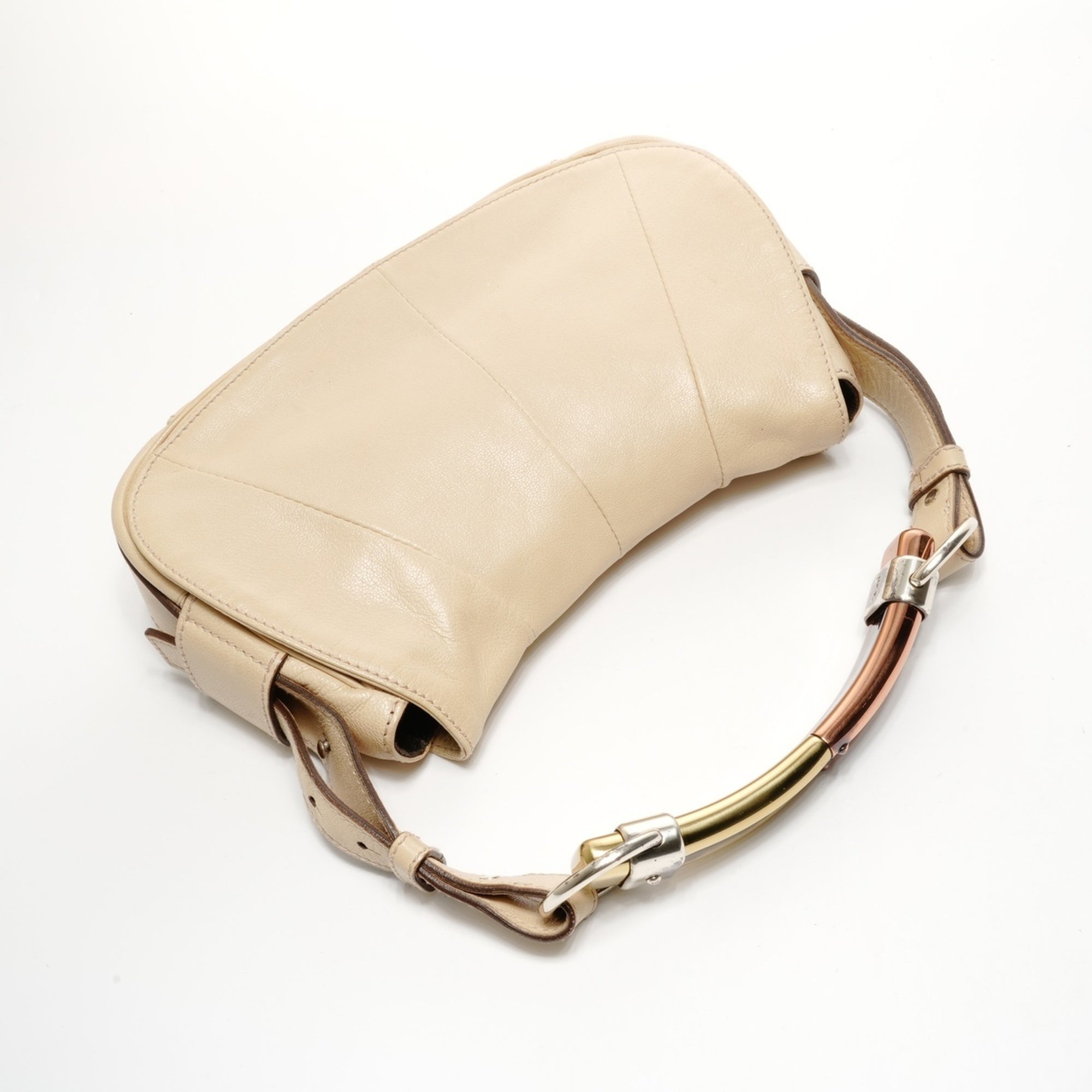 Yves Saint Laurent Beige Shoulder Bag (Pre-Owned)