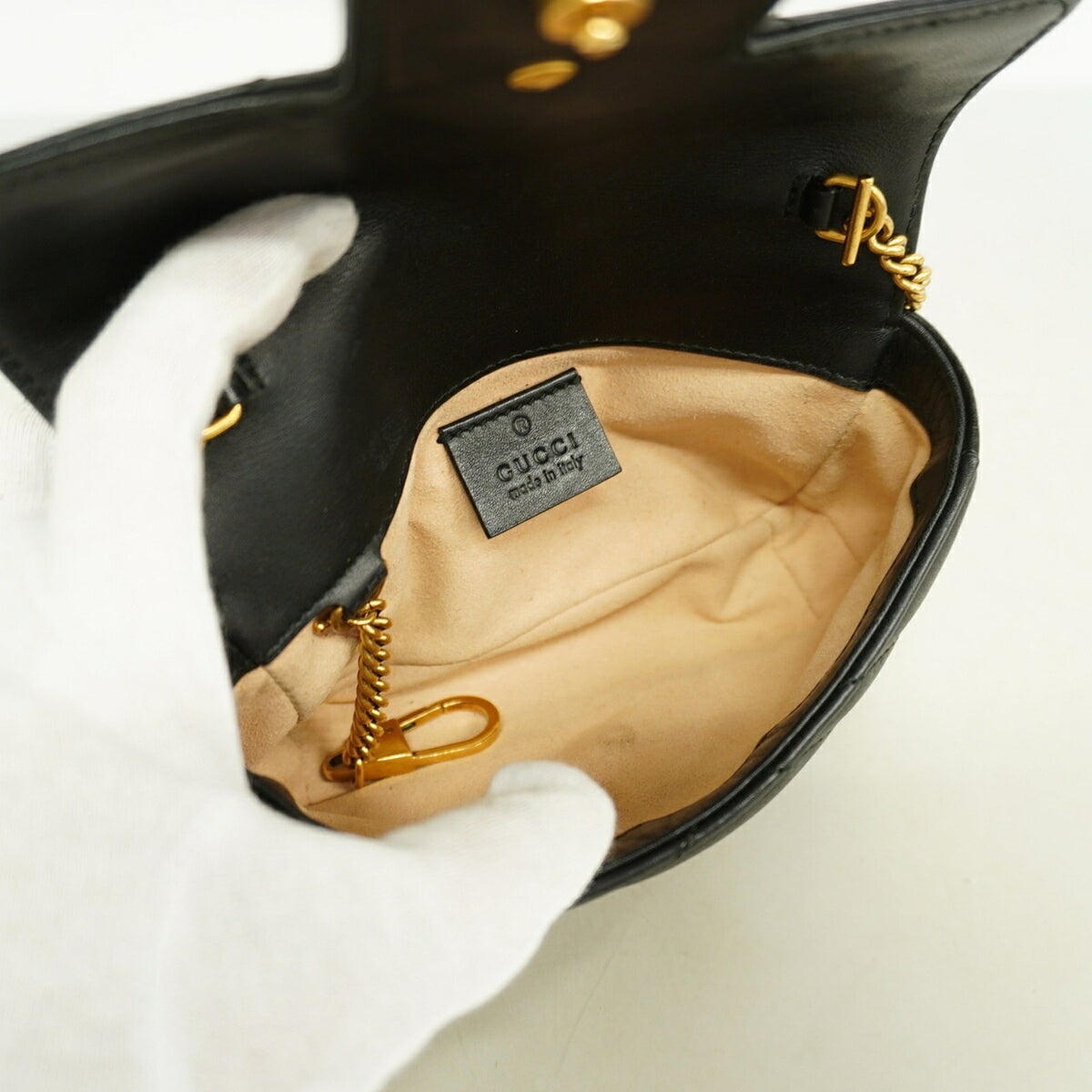 Gucci Black Leather Shoulder Bag (Pre-Owned)