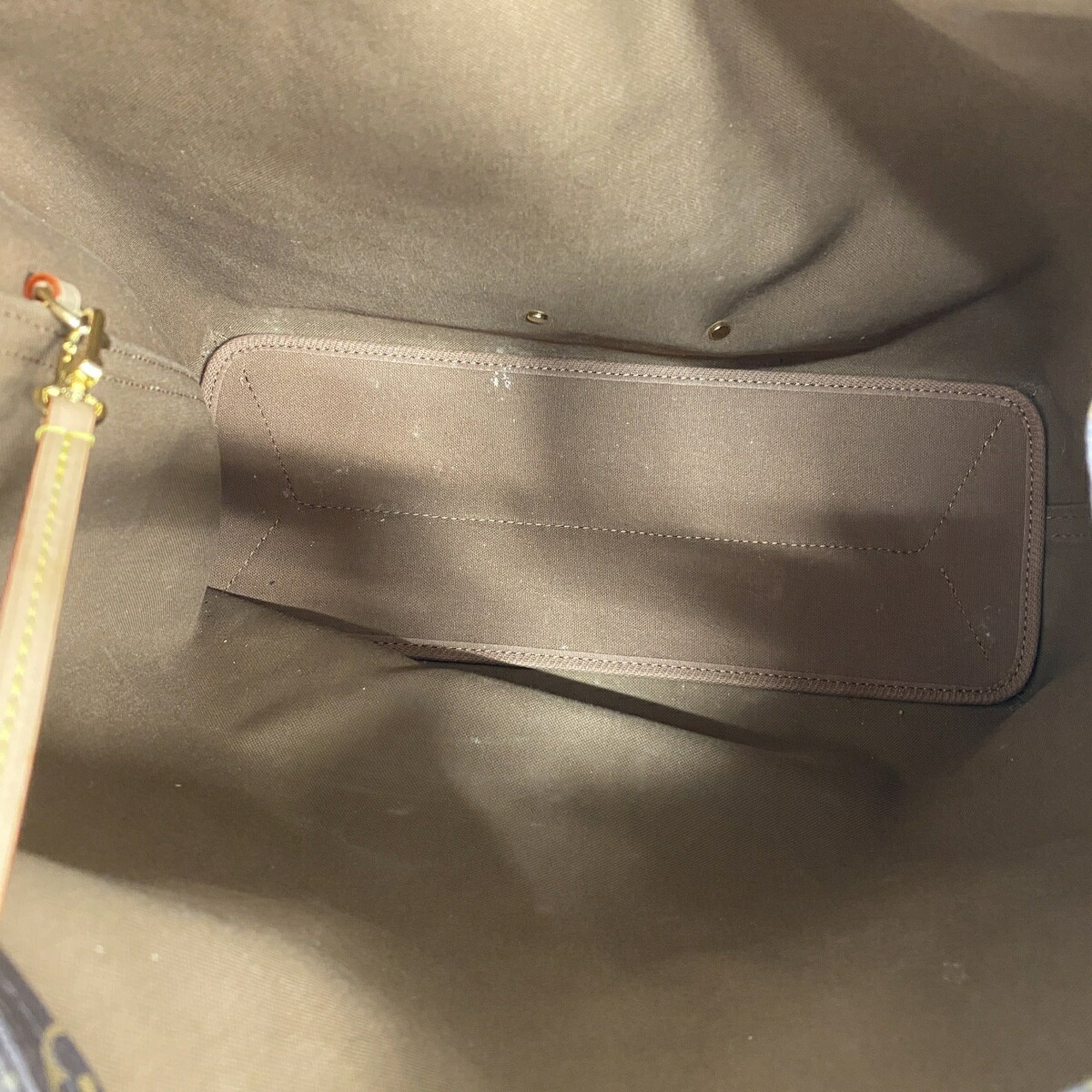 Louis Vuitton Brown Tote Bag (Pre-Owned)