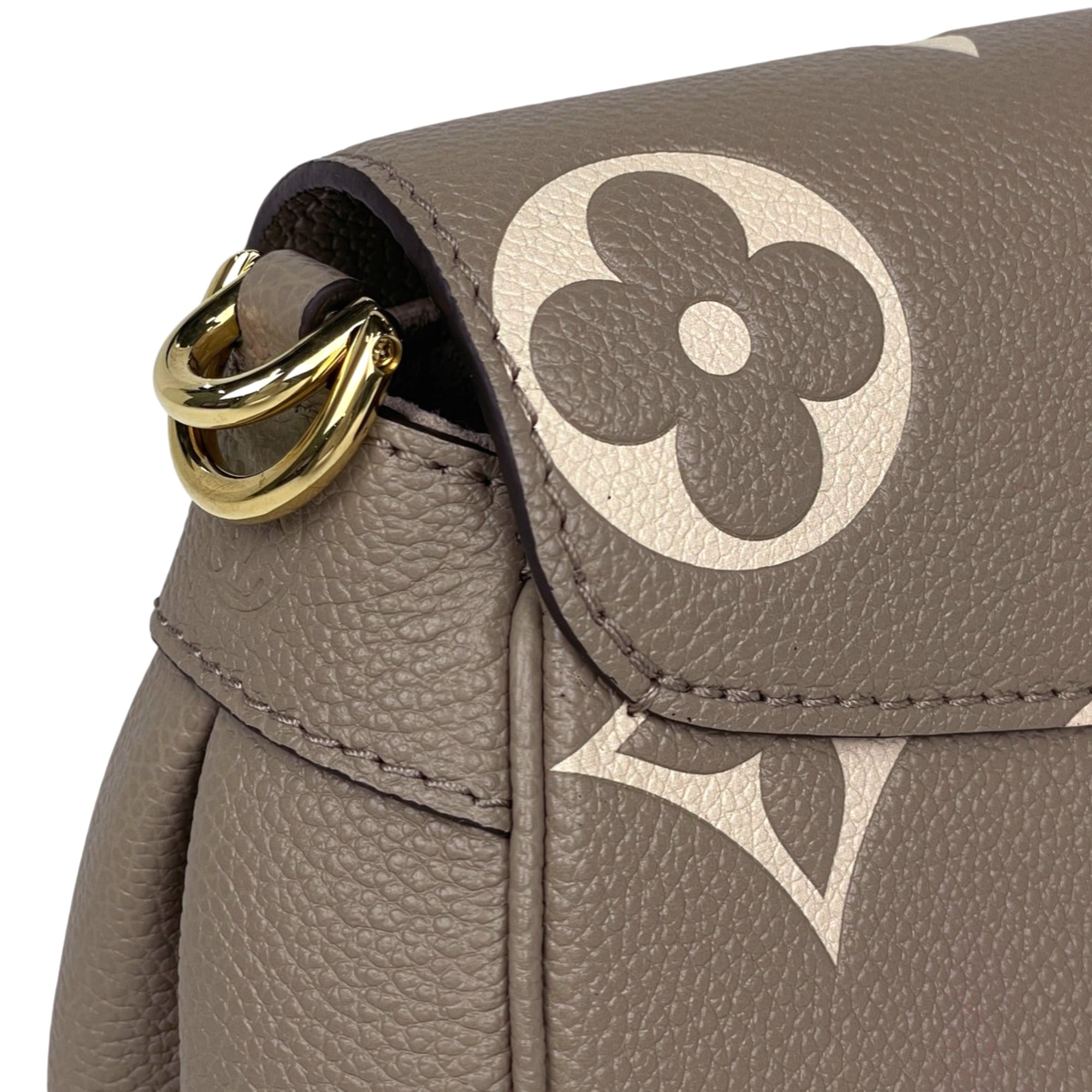 Louis Vuitton Beige Monogram Empreinte Shoulder Bag (Pre-Owned)
