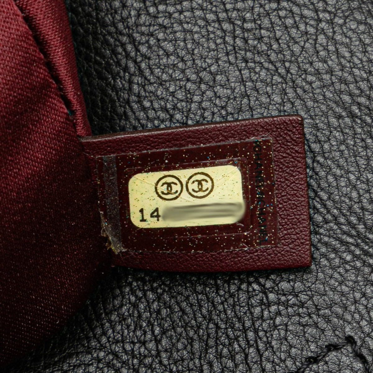 Chanel Black Leather Handbag Shoulder Bag (Pre-Owned)
