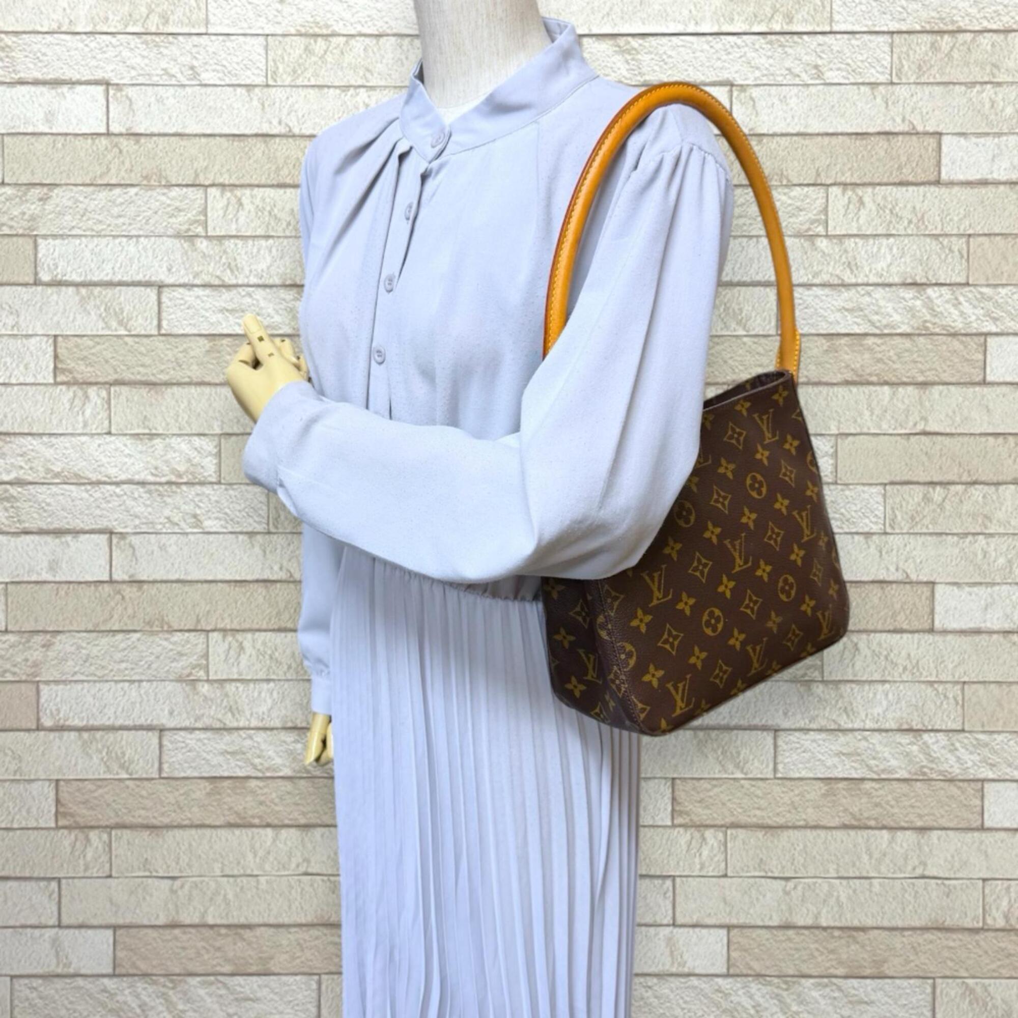 Louis Vuitton Brown Monogram Canvas Shoulder Bag (Pre-Owned)