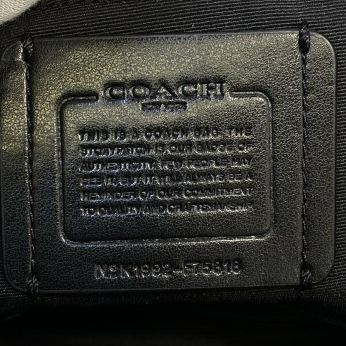 Coach Black Shoulder Bag (Pre-Owned)