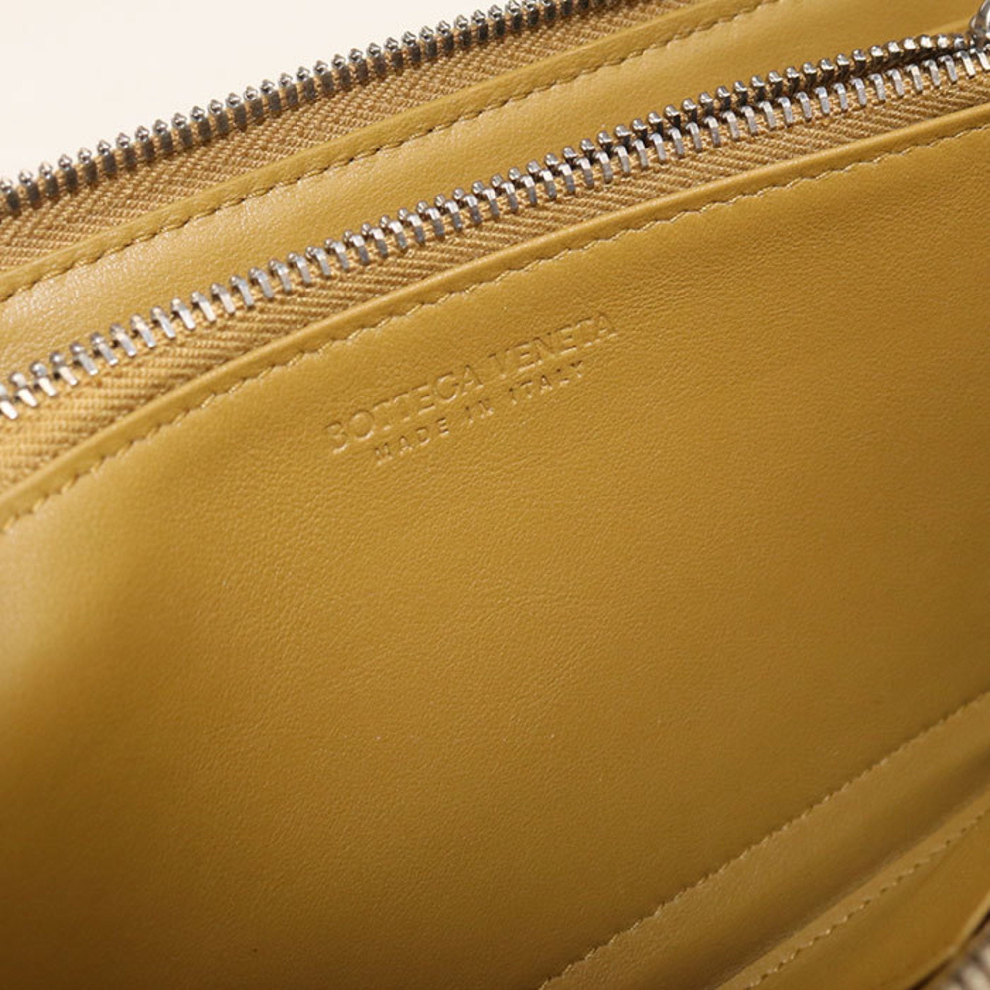 Bottega Veneta Khaki Leather Long Wallet (Bi-Fold) (Pre-Owned)