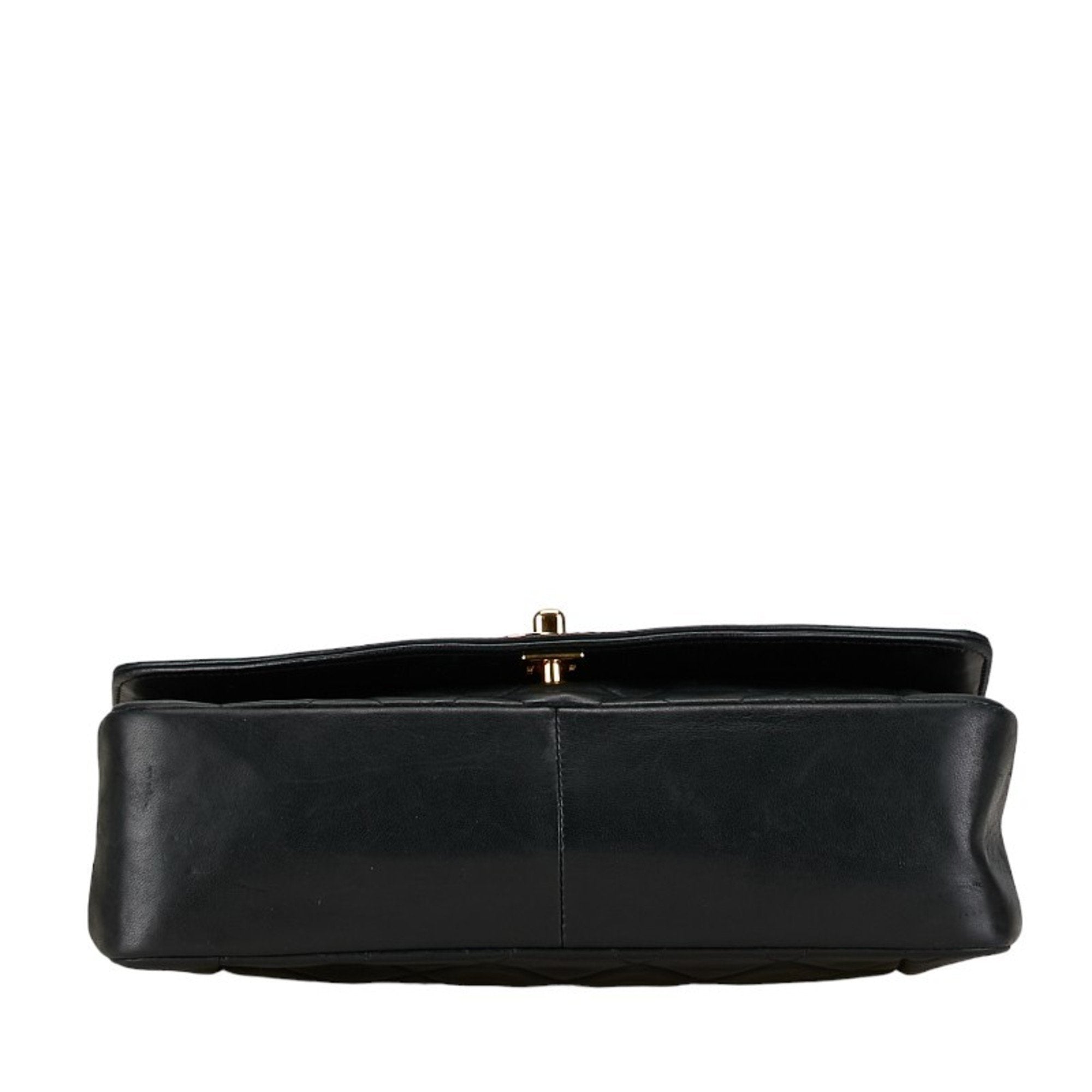 Chanel Black Leather Shoulder Bag (Pre-Owned)