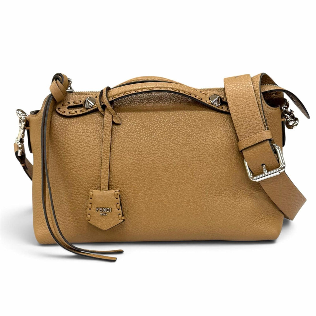 Fendi Beige Shoulder Bag (Pre-Owned)