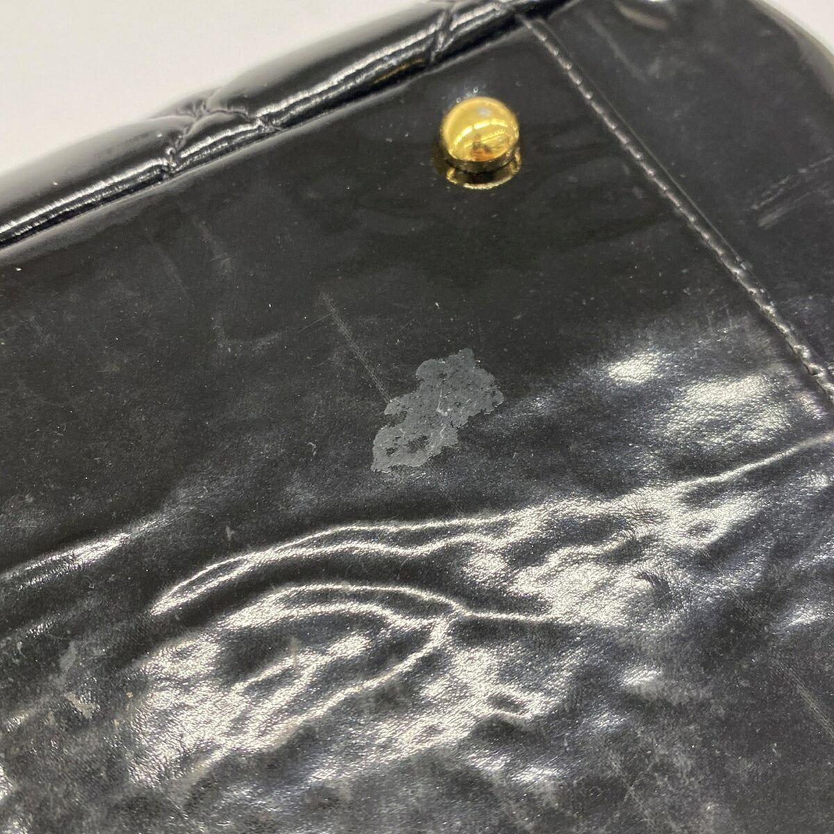 Chanel Black Patent Leather Tote Bag (Pre-Owned)