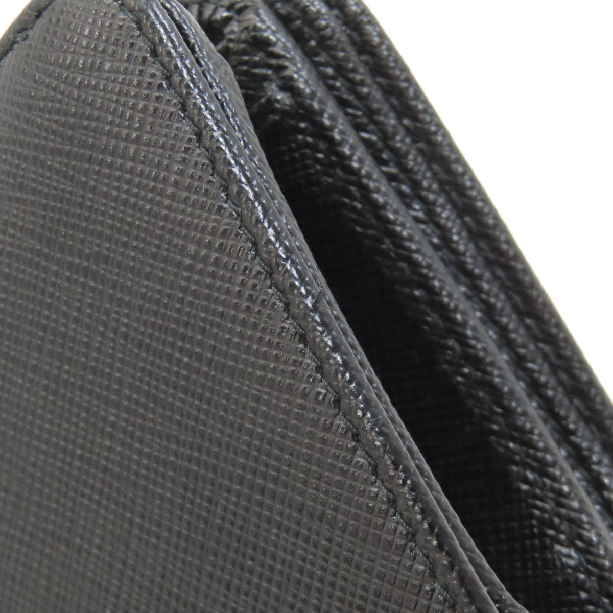 Prada Saffiano Black Leather Wallet (Bi-Fold) (Pre-Owned)