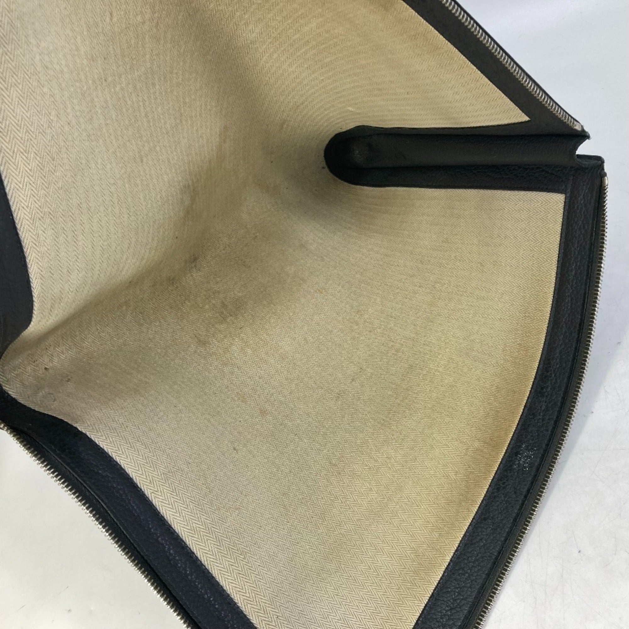 Hermes Gray Leather Clutch Bag (Pre-Owned)