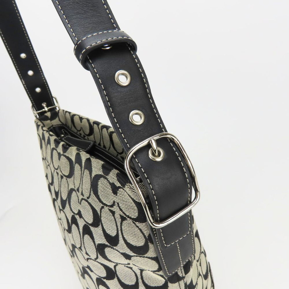 Coach Signature Black Gray Canvas Leather Shoulder Bag (Pre-Owned)