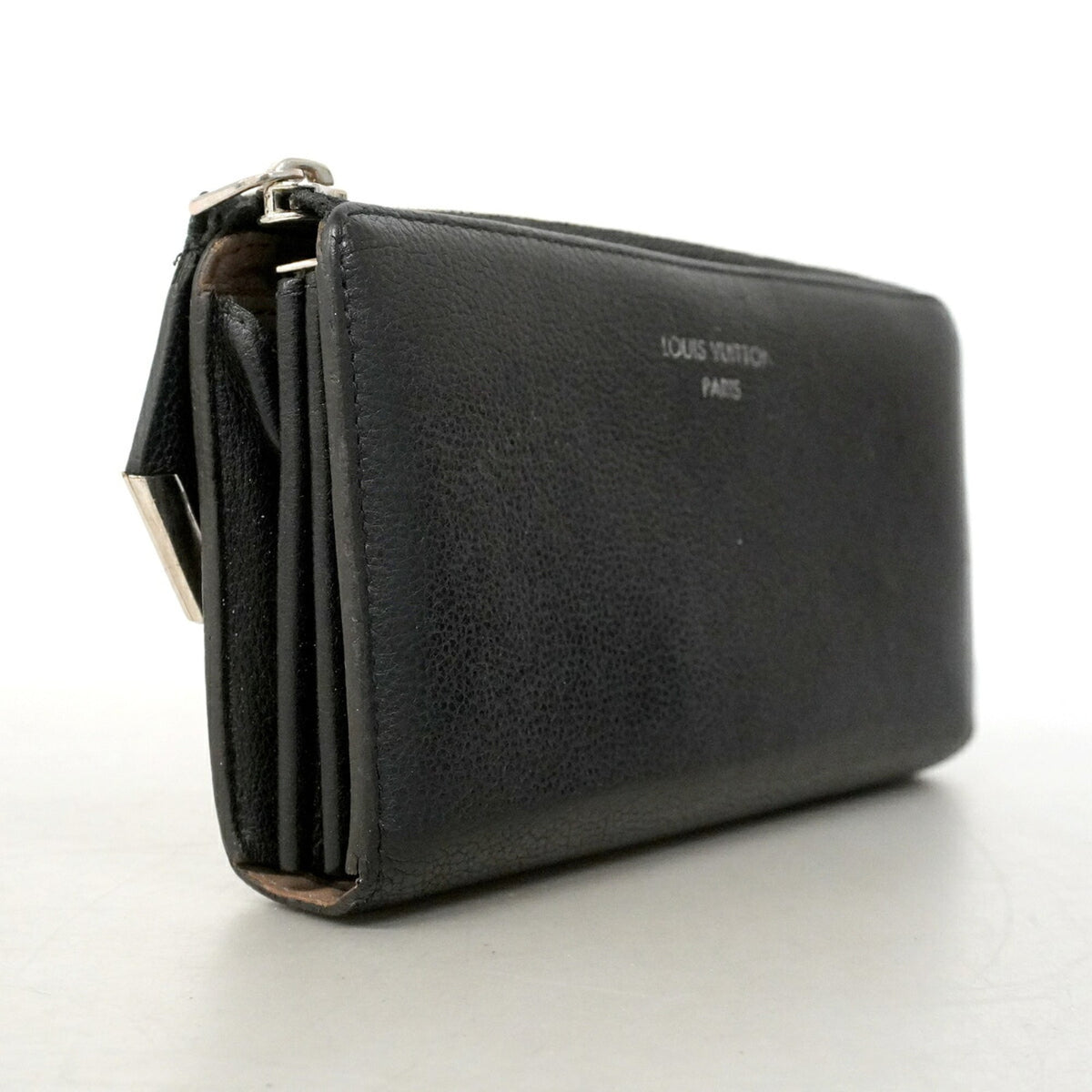 Louis Vuitton Noir Long Wallet (Bi-Fold) (Pre-Owned)