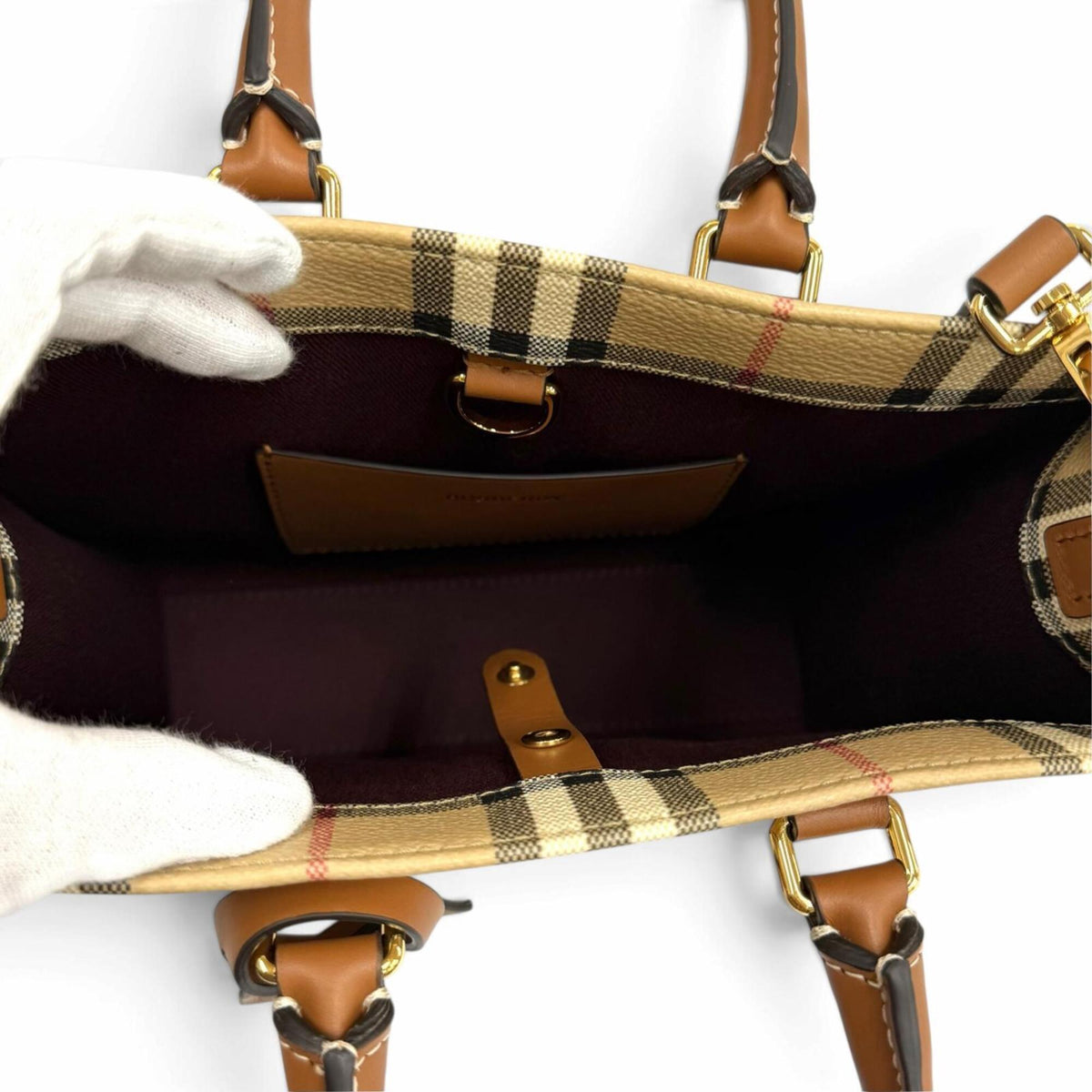 Burberry Beige Brown Shoulder Bag (Pre-Owned)