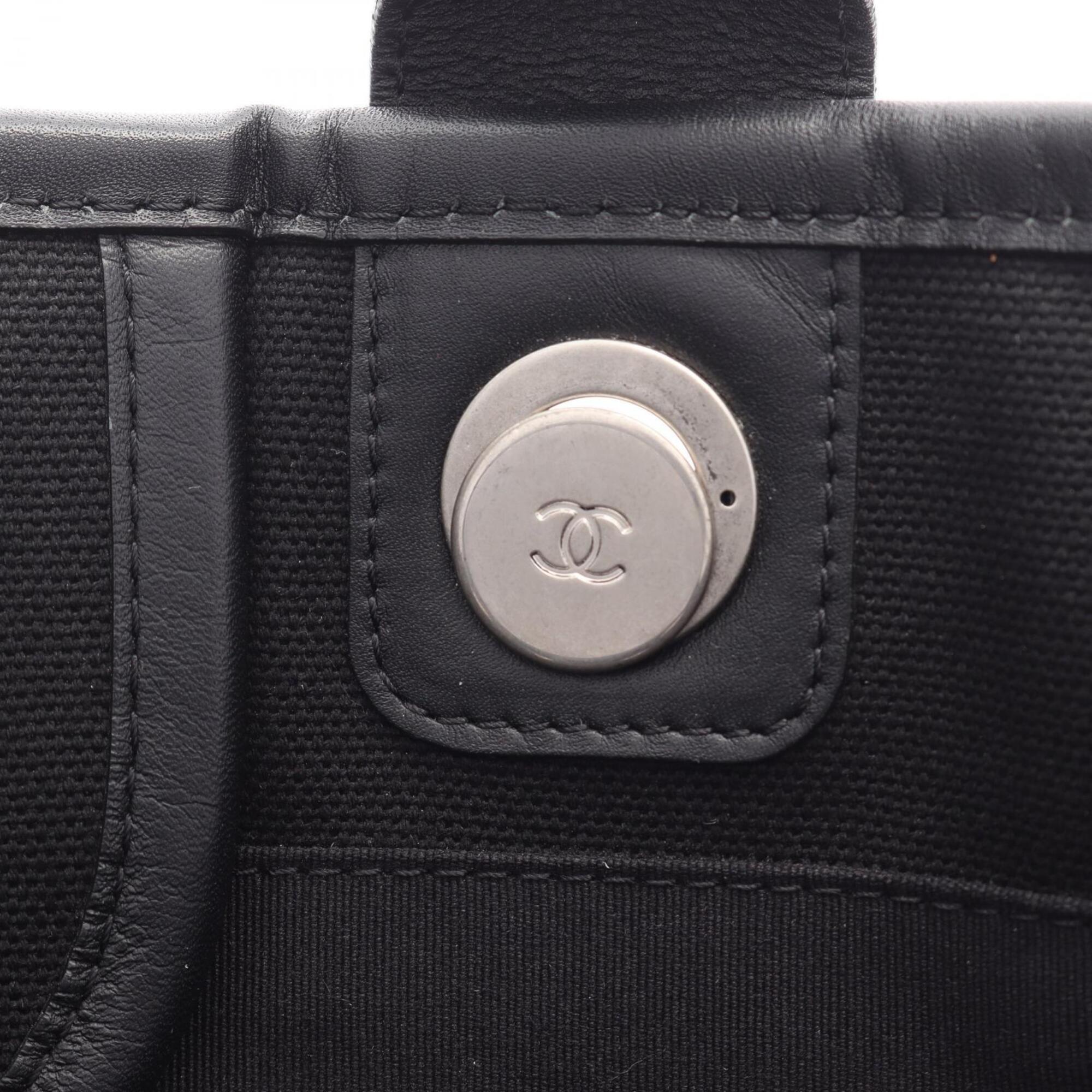 Chanel Black White Canvas Leather Handbag Pouch Tote Bag (Pre-Owned)