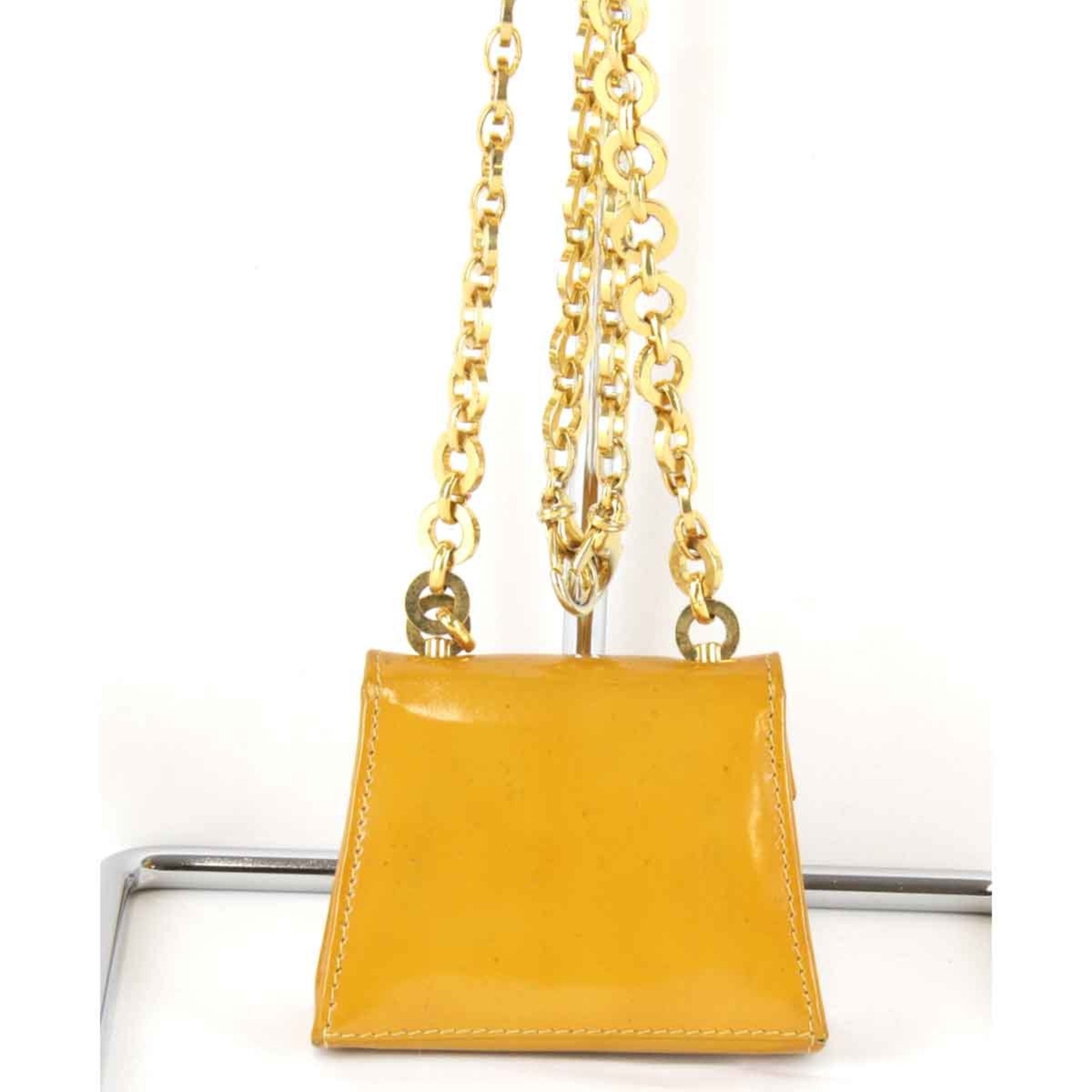 Salvatore Ferragamo Orange Leather Shoulder Bag (Pre-Owned)