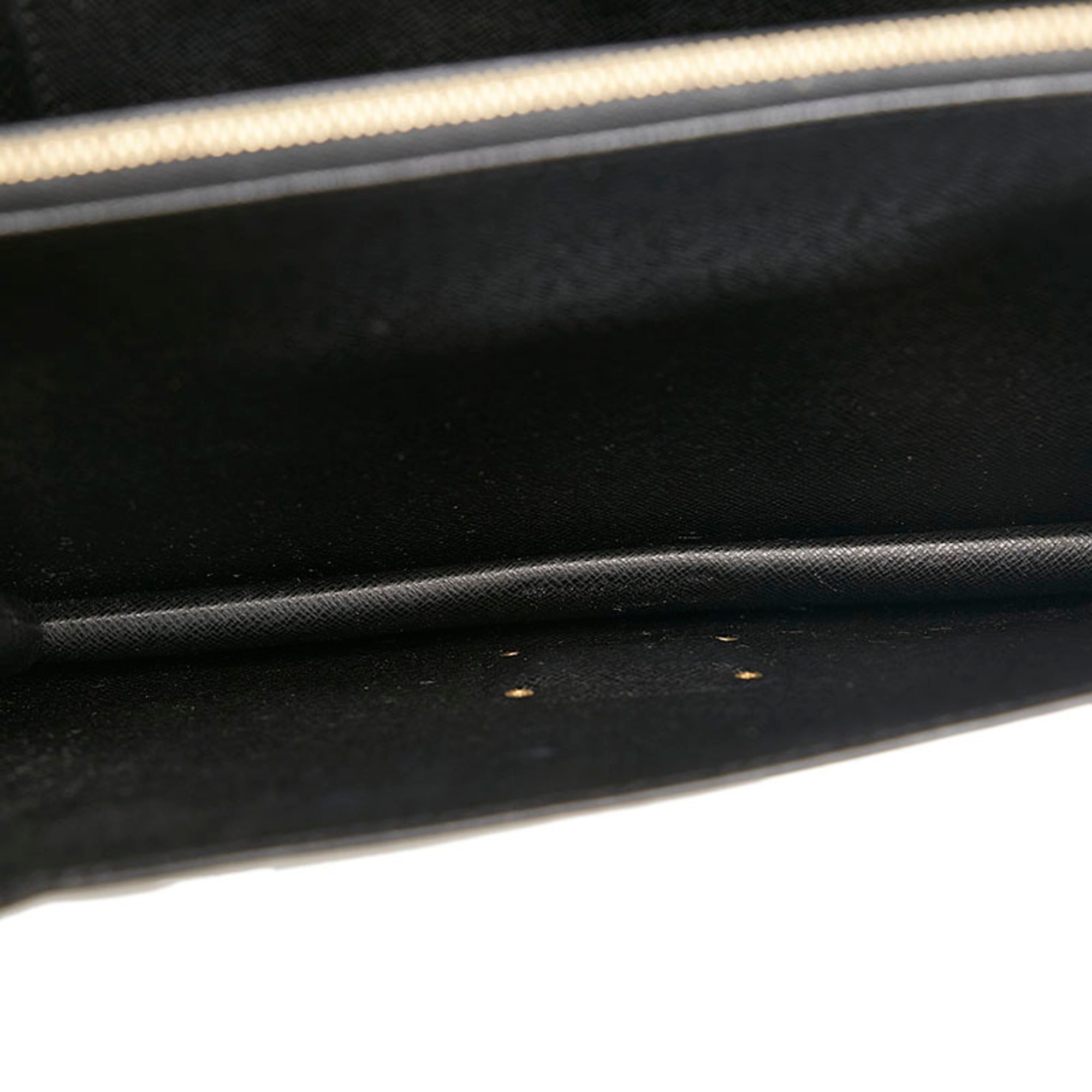 Louis Vuitton Black Noir Leather Handbag (Pre-Owned)