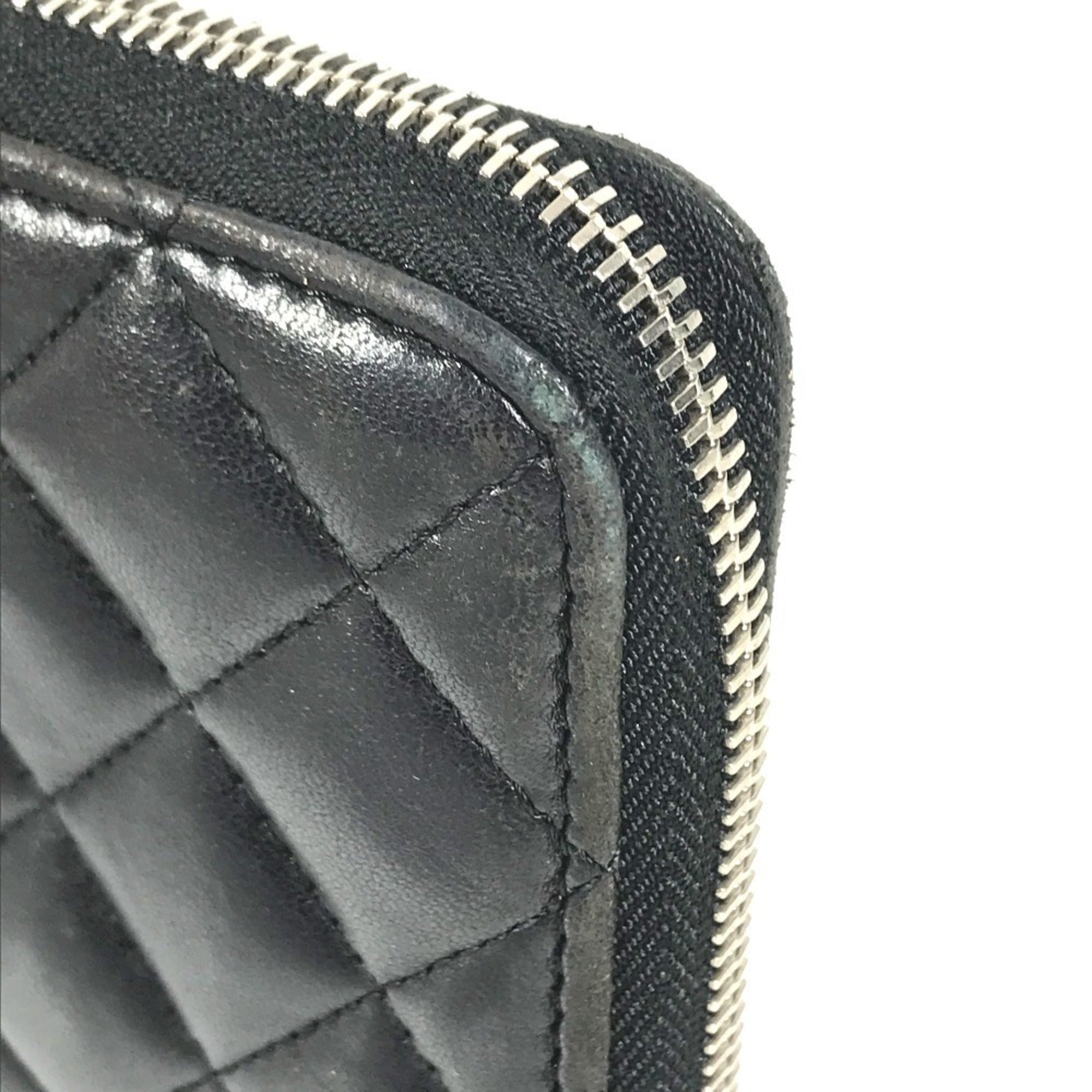 Chanel Matelasse Black Leather Long Wallet (Bi-Fold) (Pre-Owned)