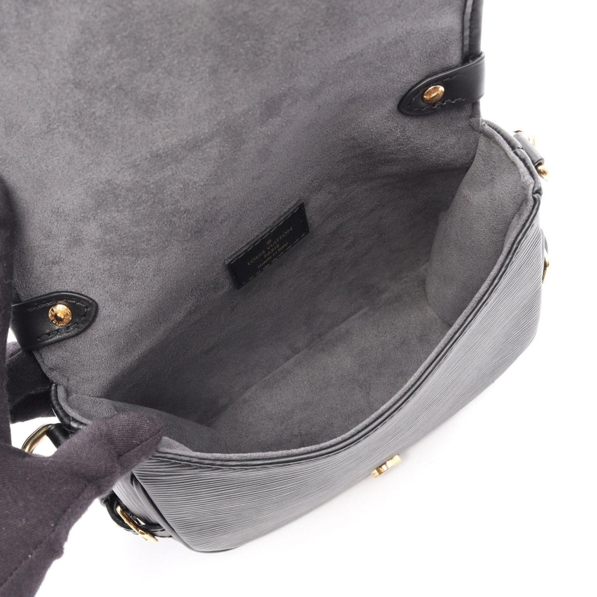 Louis Vuitton Black Leather Handbag (Pre-Owned)
