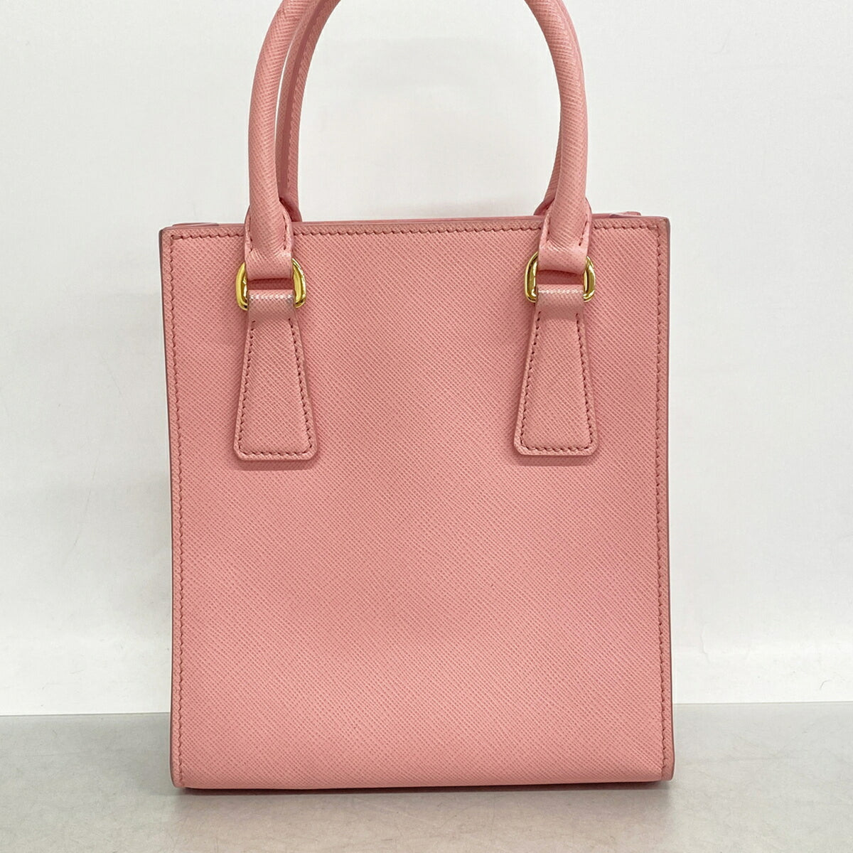 Prada Pink Leather Handbag (Pre-Owned)