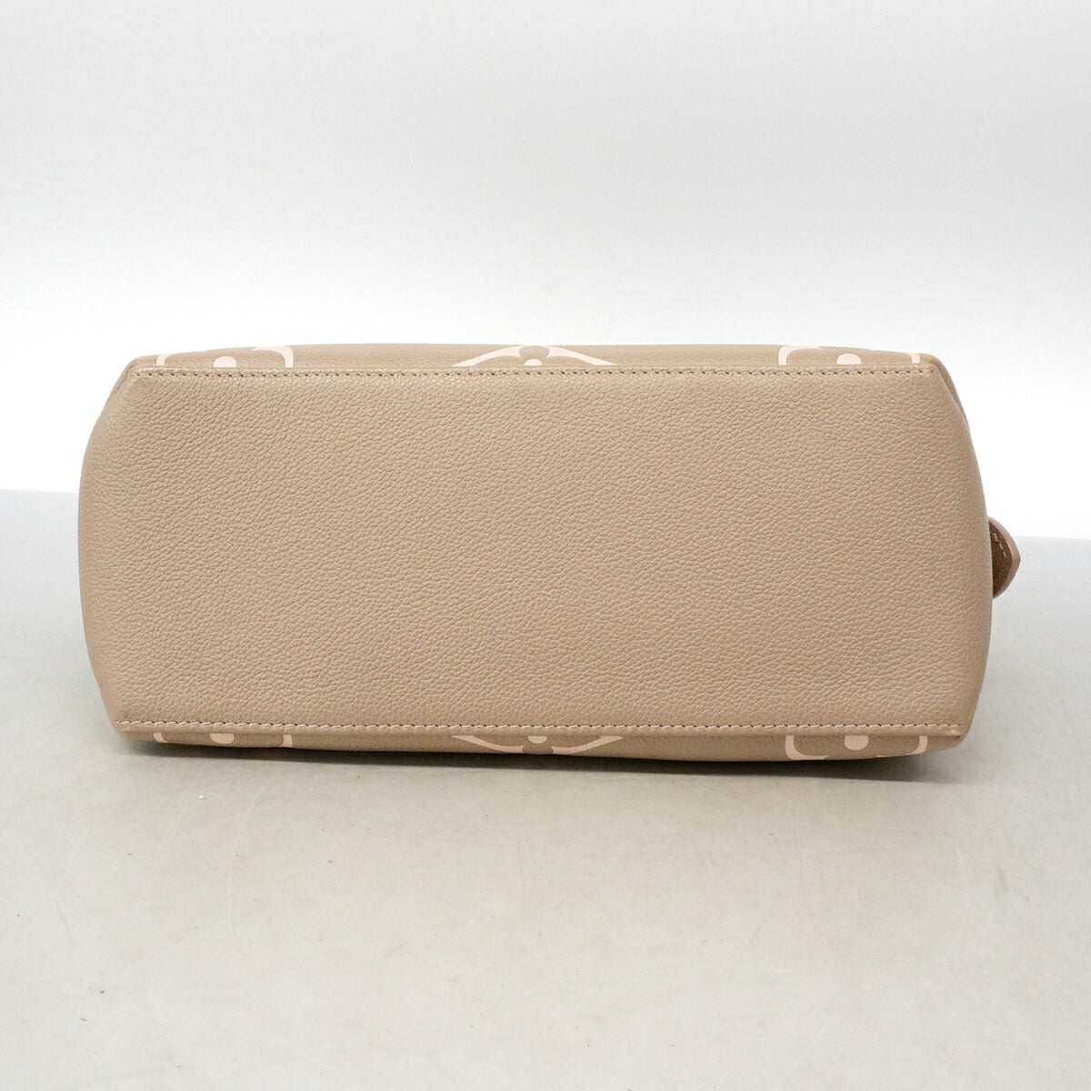 Louis Vuitton Cream Tourterelle Handbag (Pre-Owned)