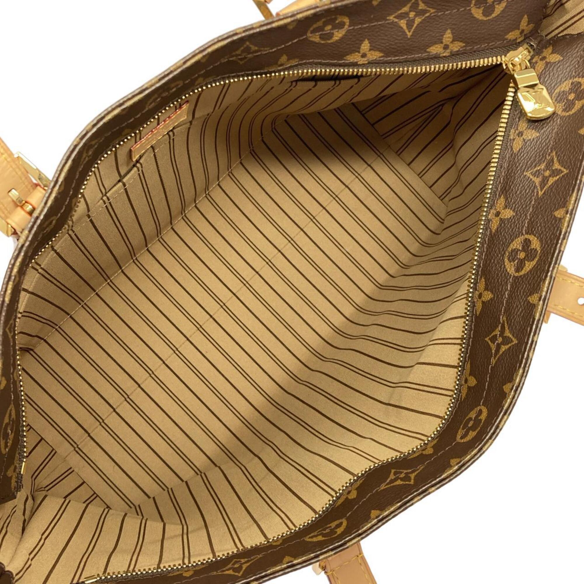 Louis Vuitton Marron Coated Canvas Shoulder Bag (Pre-Owned)