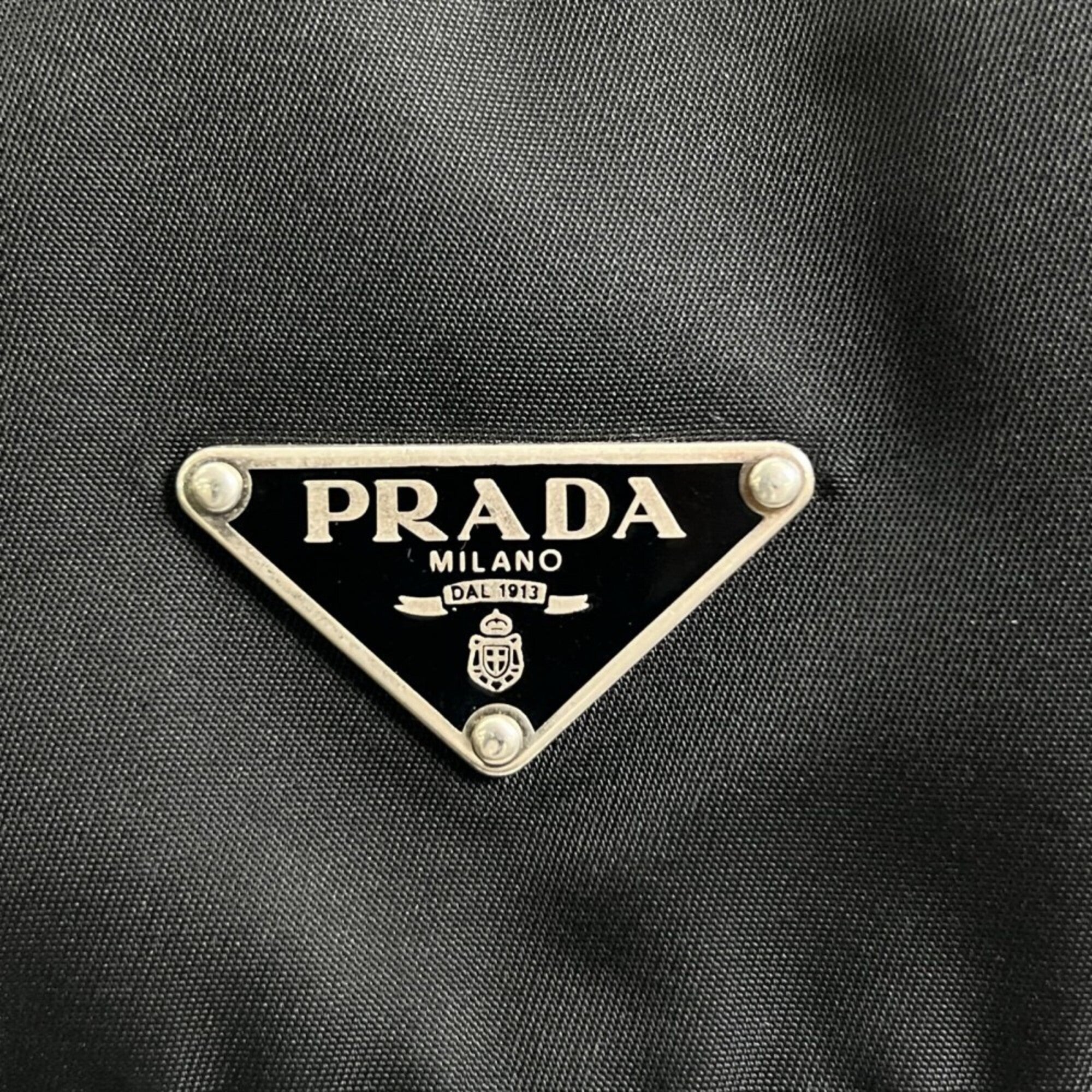 Prada Black Nylon Shoulder Bag (Pre-Owned)