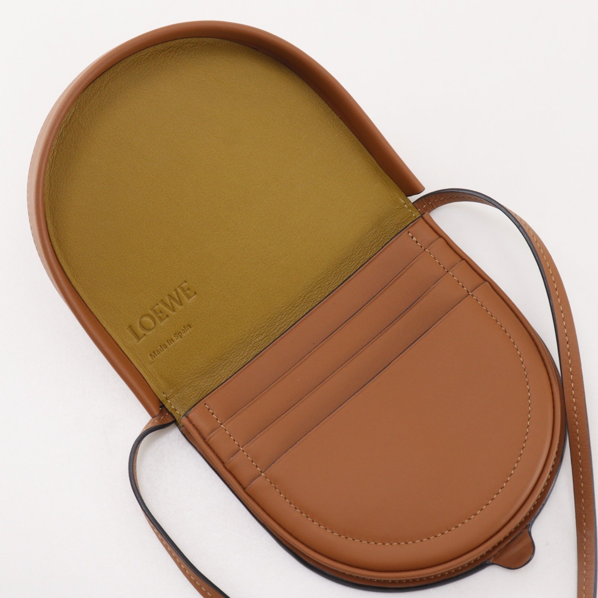 Loewe Brown Leather Pochette Pouch Shoulder Bag (Pre-Owned)