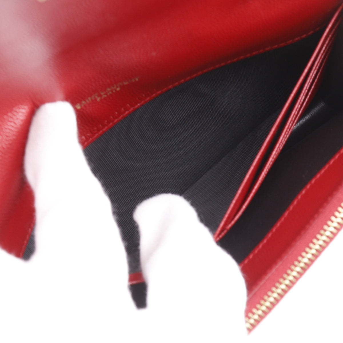 Yves Saint Laurent Red Color Leather Shoulder Bag (Pre-Owned)