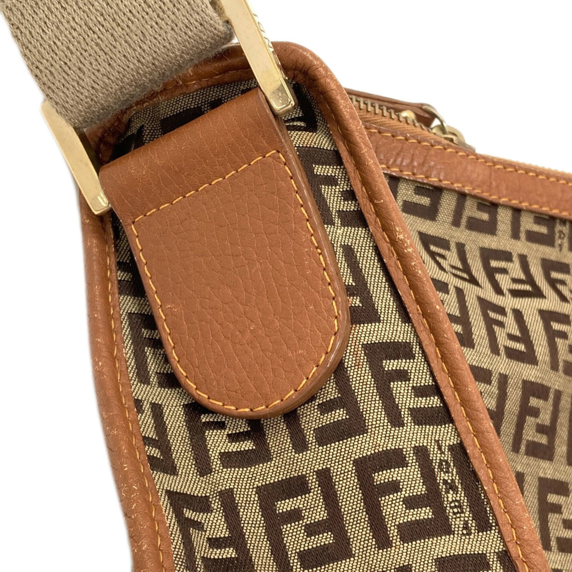 Fendi Brown Canvas Shoulder Bag (Pre-Owned)