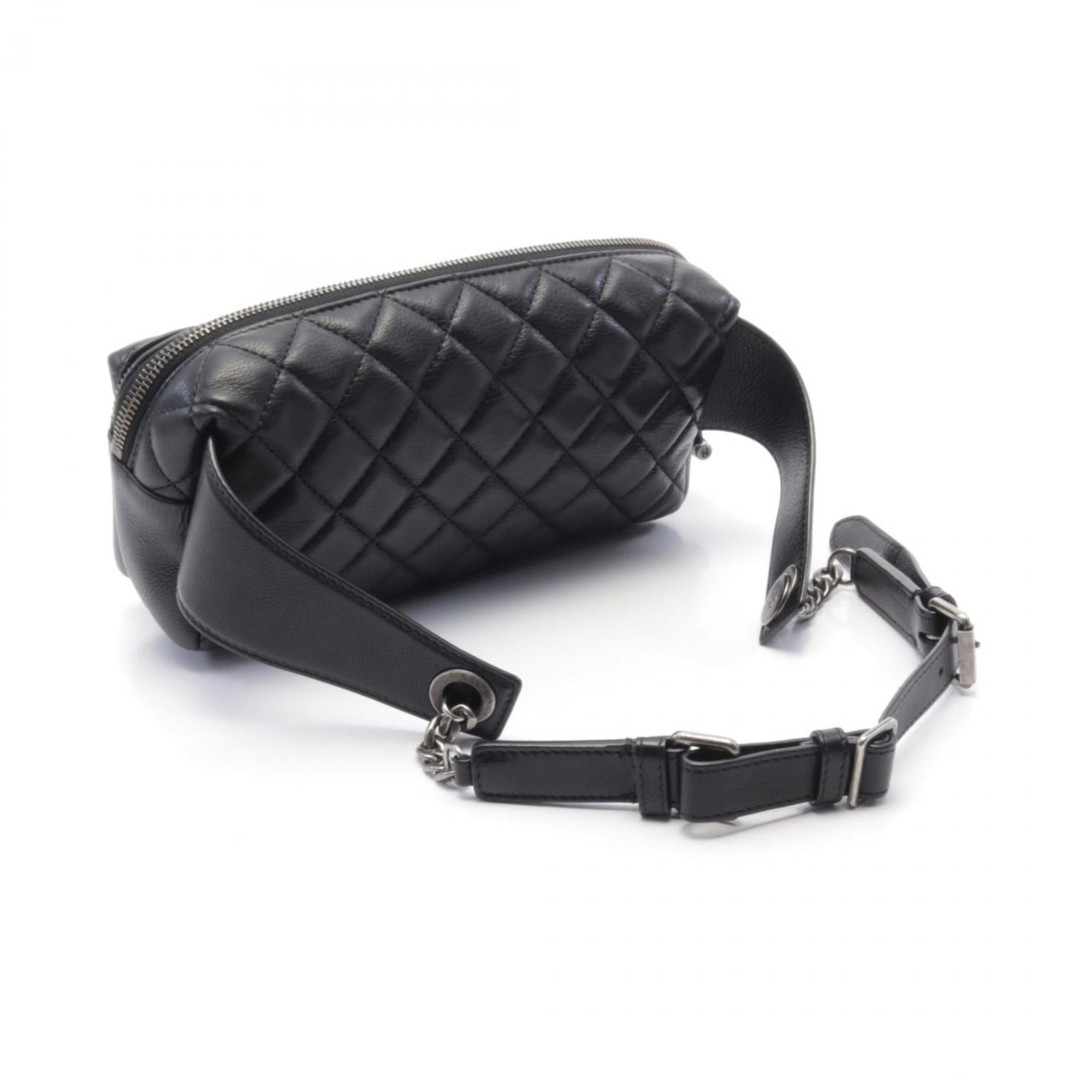 Chanel Black Leather Fanny Pack (Pre-Owned)