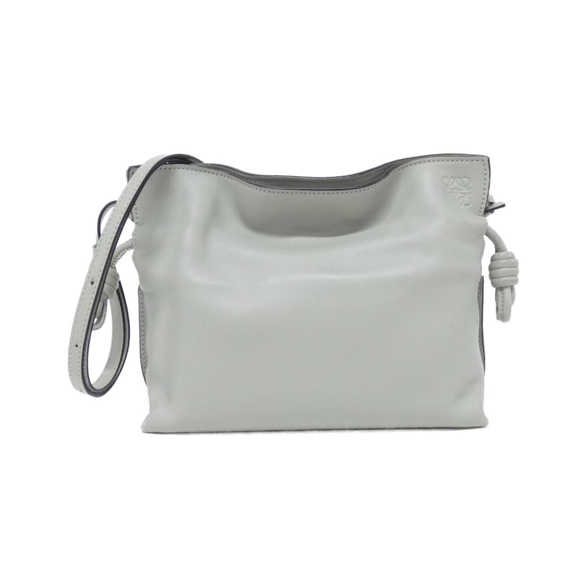 Loewe Gray Leather Handbag (Pre-Owned)