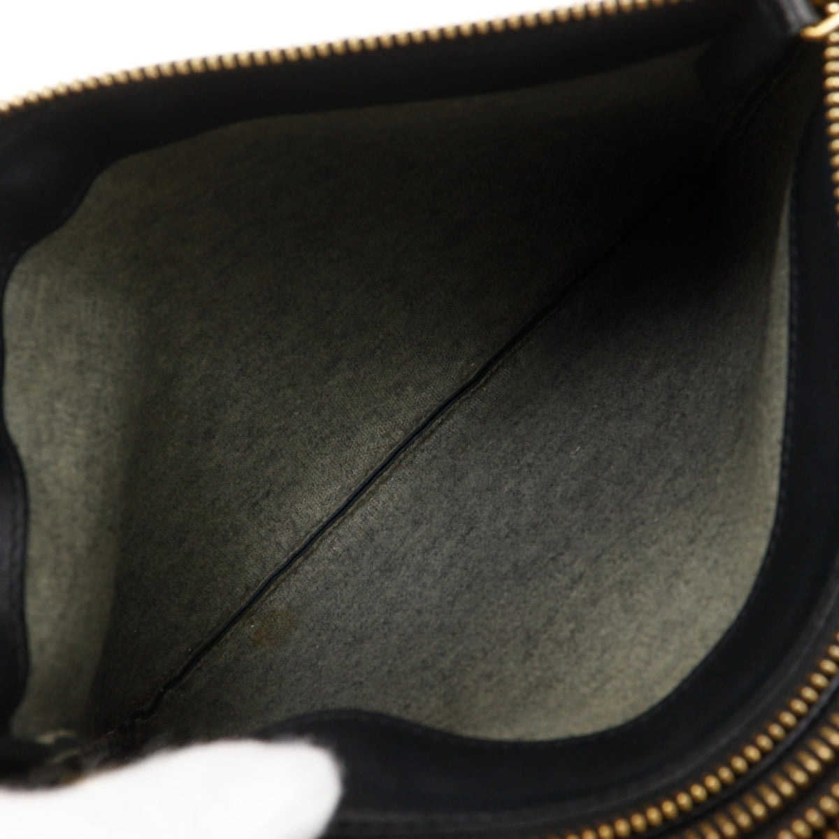 Celine Black Leather Shoulder Bag (Pre-Owned)