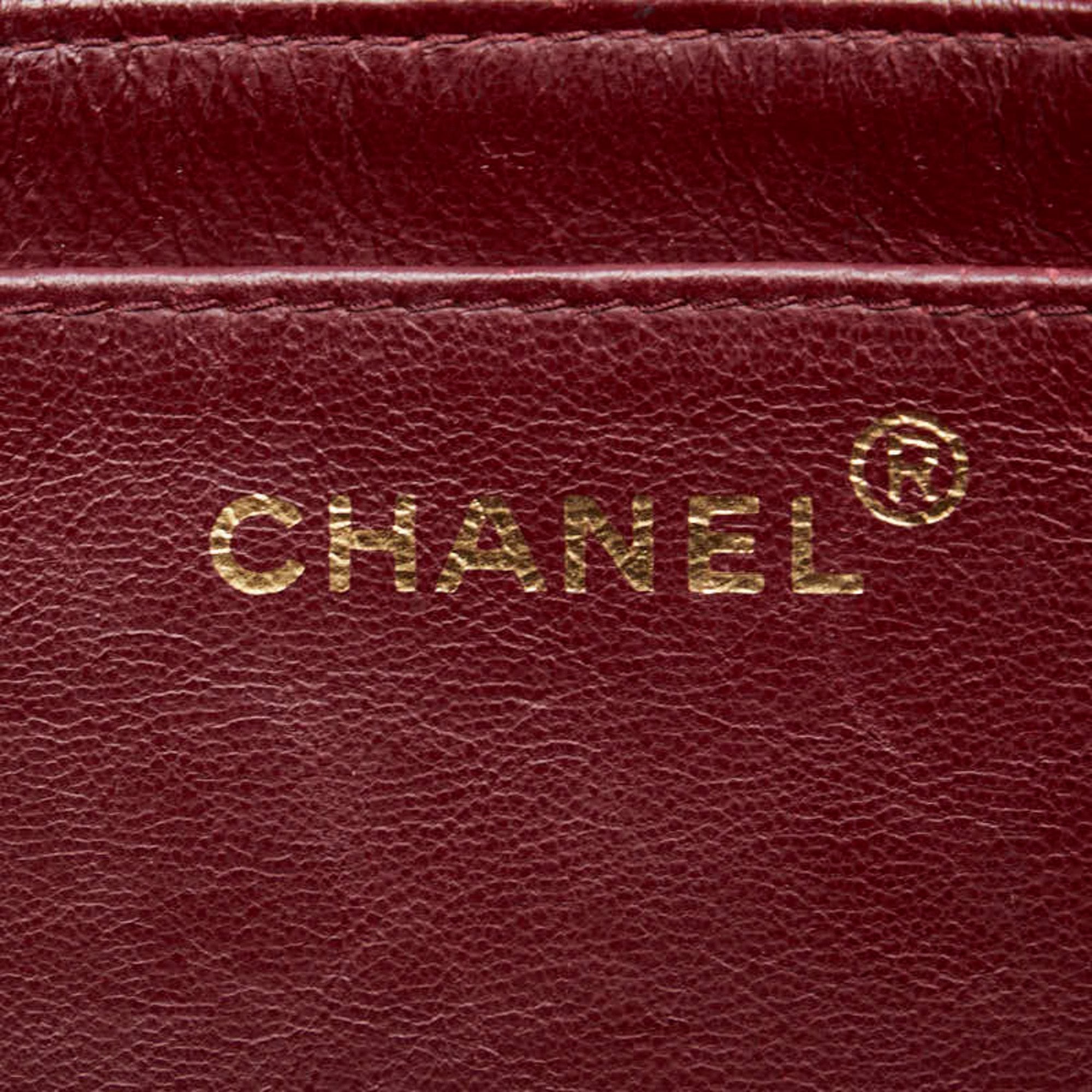 Chanel Black Leather Shoulder Bag (Pre-Owned)