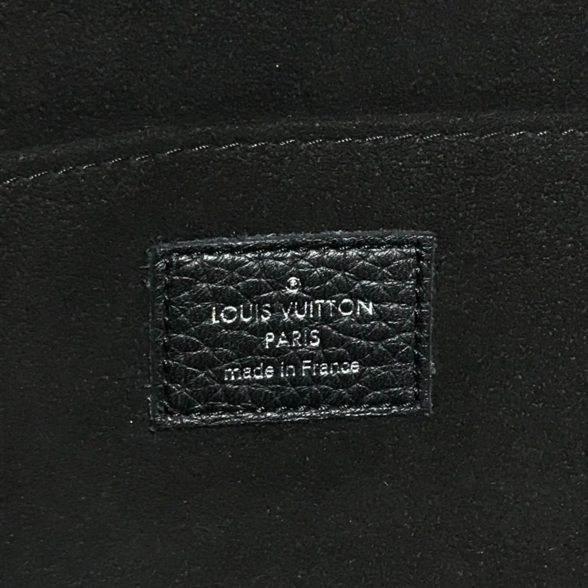 Louis Vuitton Black Noir Leather Clutch Bag Pochette (Pre-Owned)