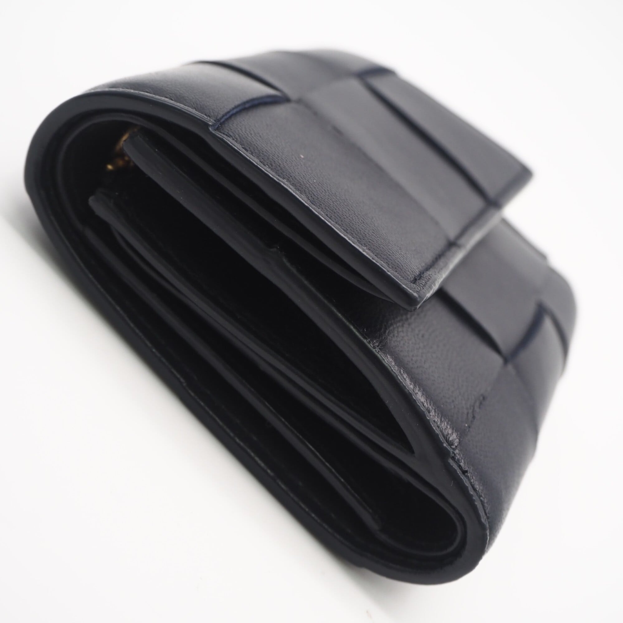 Bottega Veneta Navy Leather Wallet (Tri-Fold) (Pre-Owned)