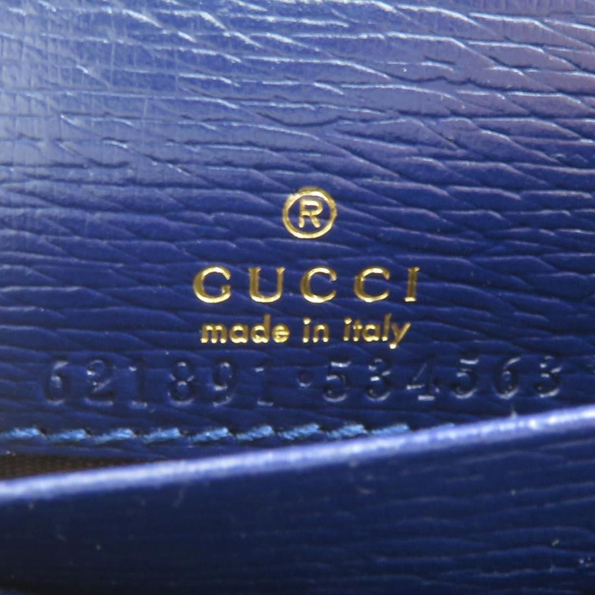 Gucci Navy Red Color Leather Wallet (Bi-Fold) (Pre-Owned)