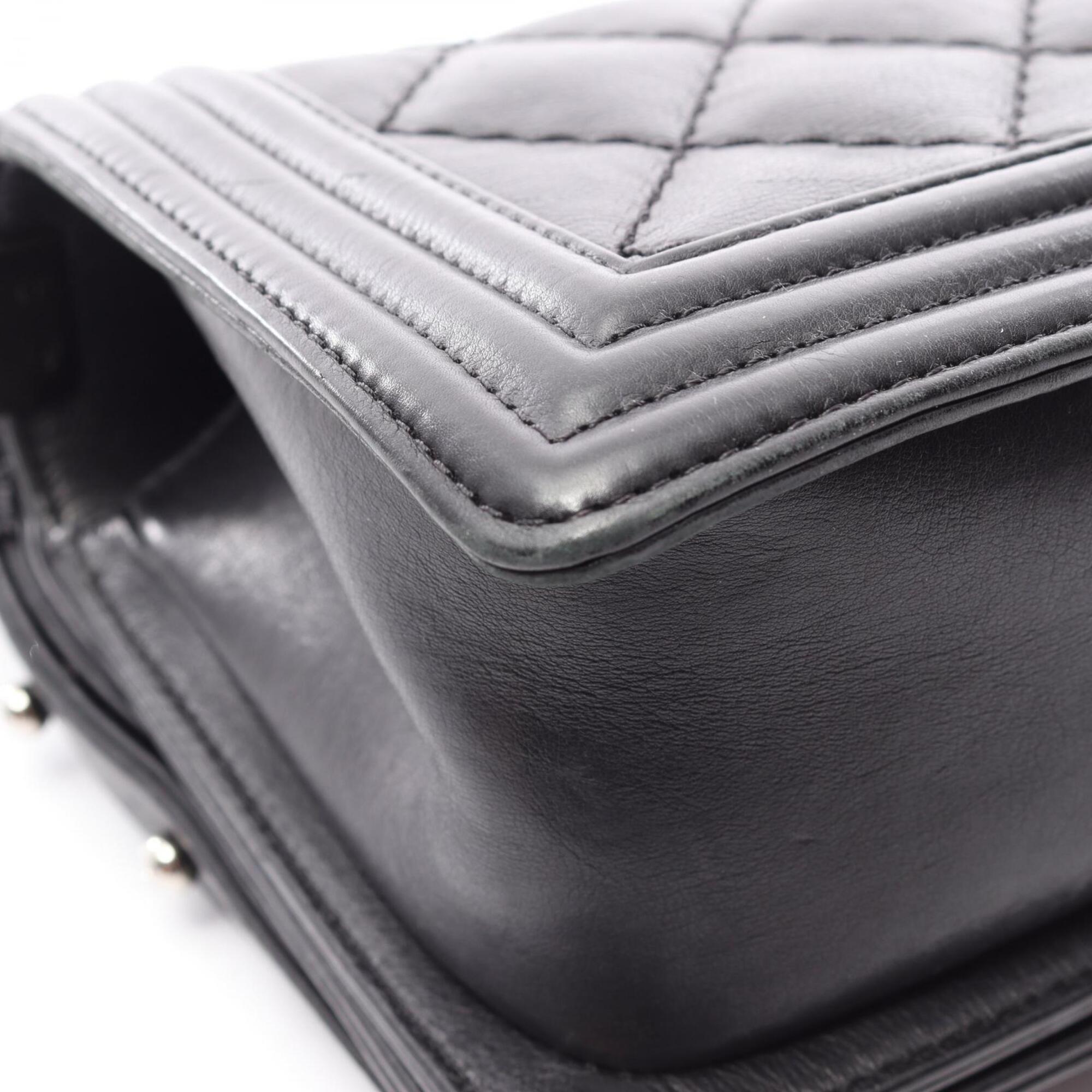 Chanel Black Leather Handbag Shoulder Bag (Pre-Owned)