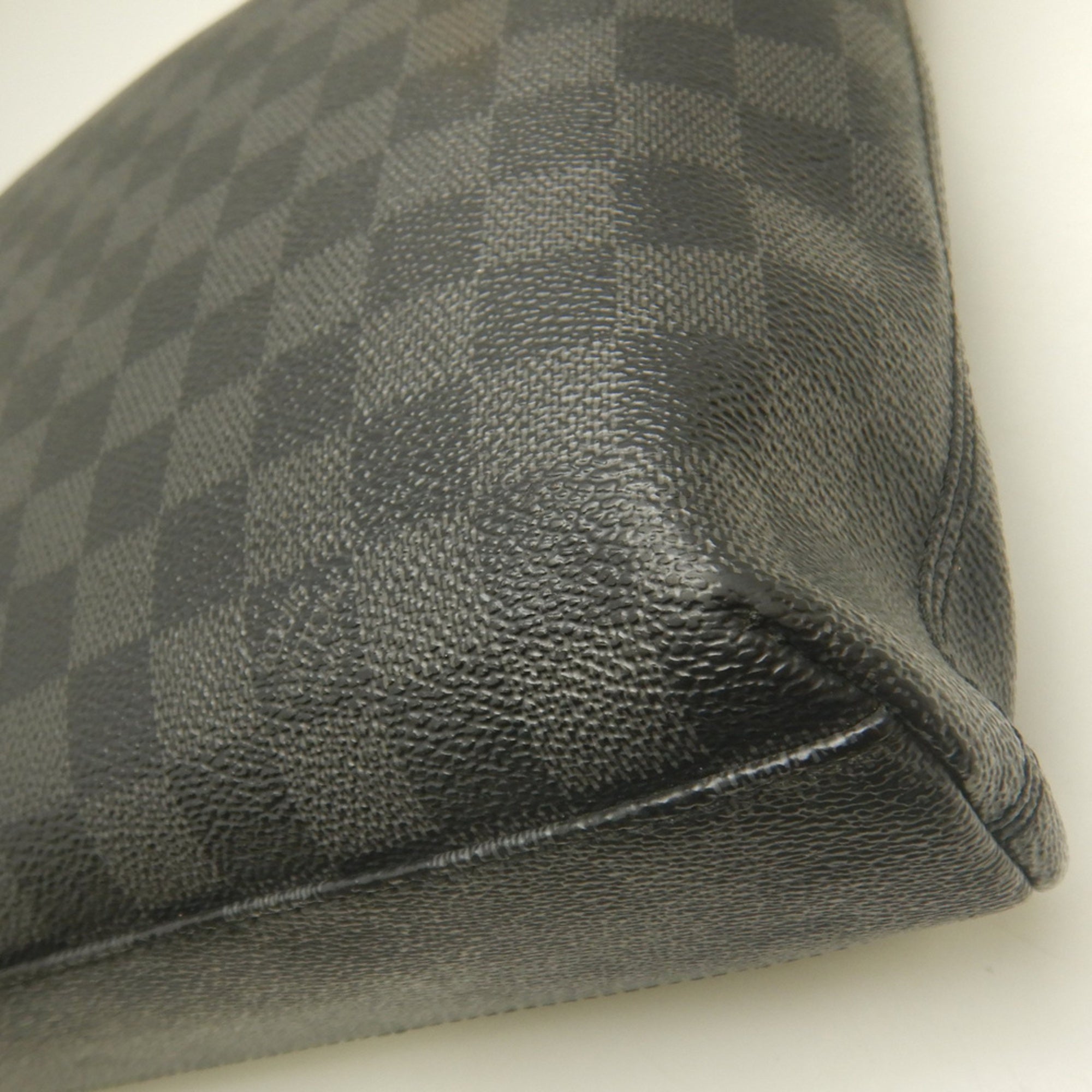 Louis Vuitton Noir Damier Canvas Shoulder Bag (Pre-Owned)