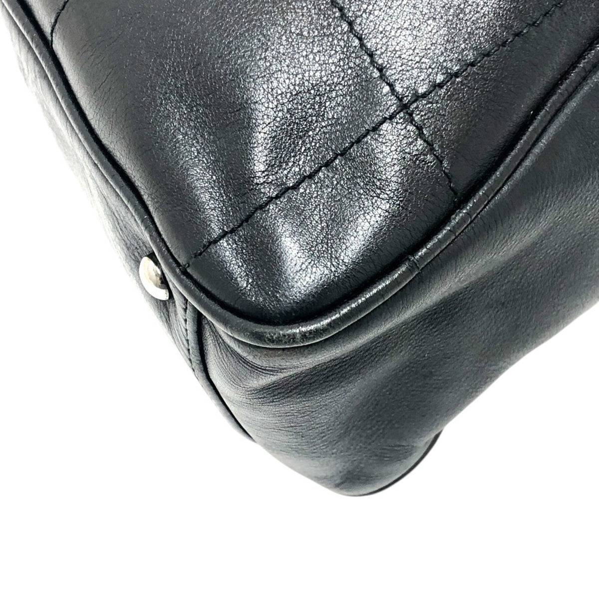 Chanel Black Leather Handbag Tote Bag (Pre-Owned)