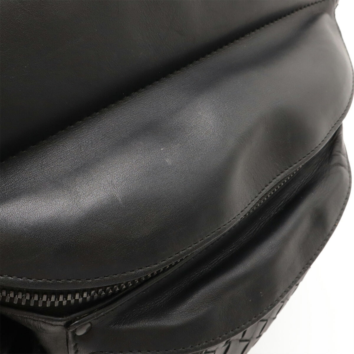 Bottega Veneta Black Leather Fanny Pack (Pre-Owned)