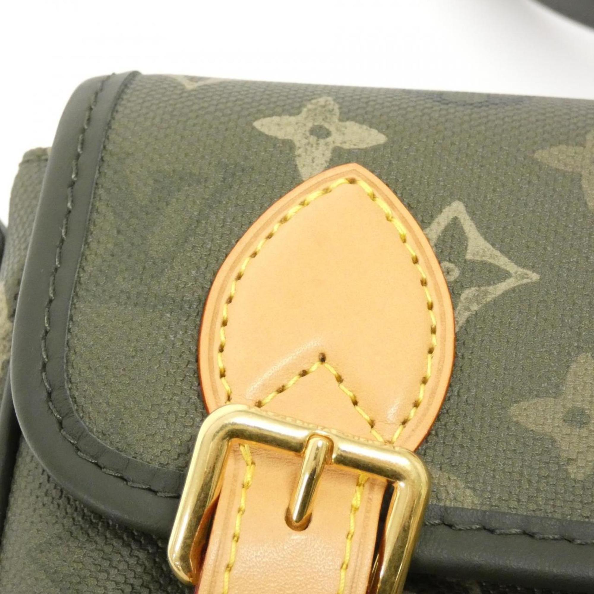 Louis Vuitton Khaki Coated Canvas Shoulder Bag (Pre-Owned)