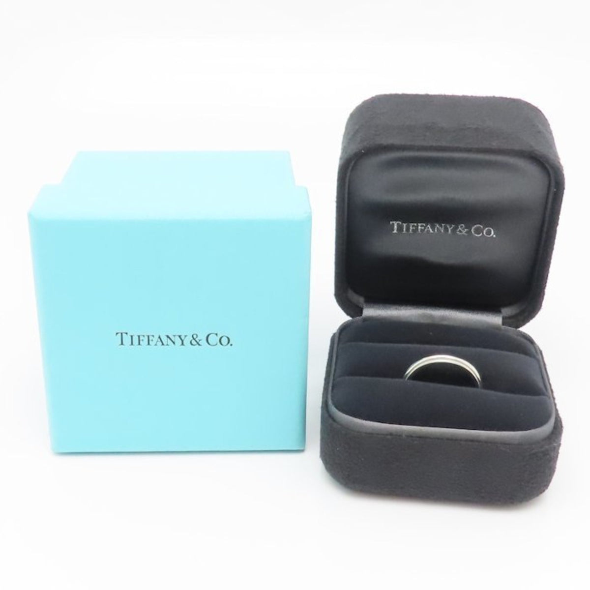Tiffany Platinum Platinum 950 Band Ring (Pre-Owned)