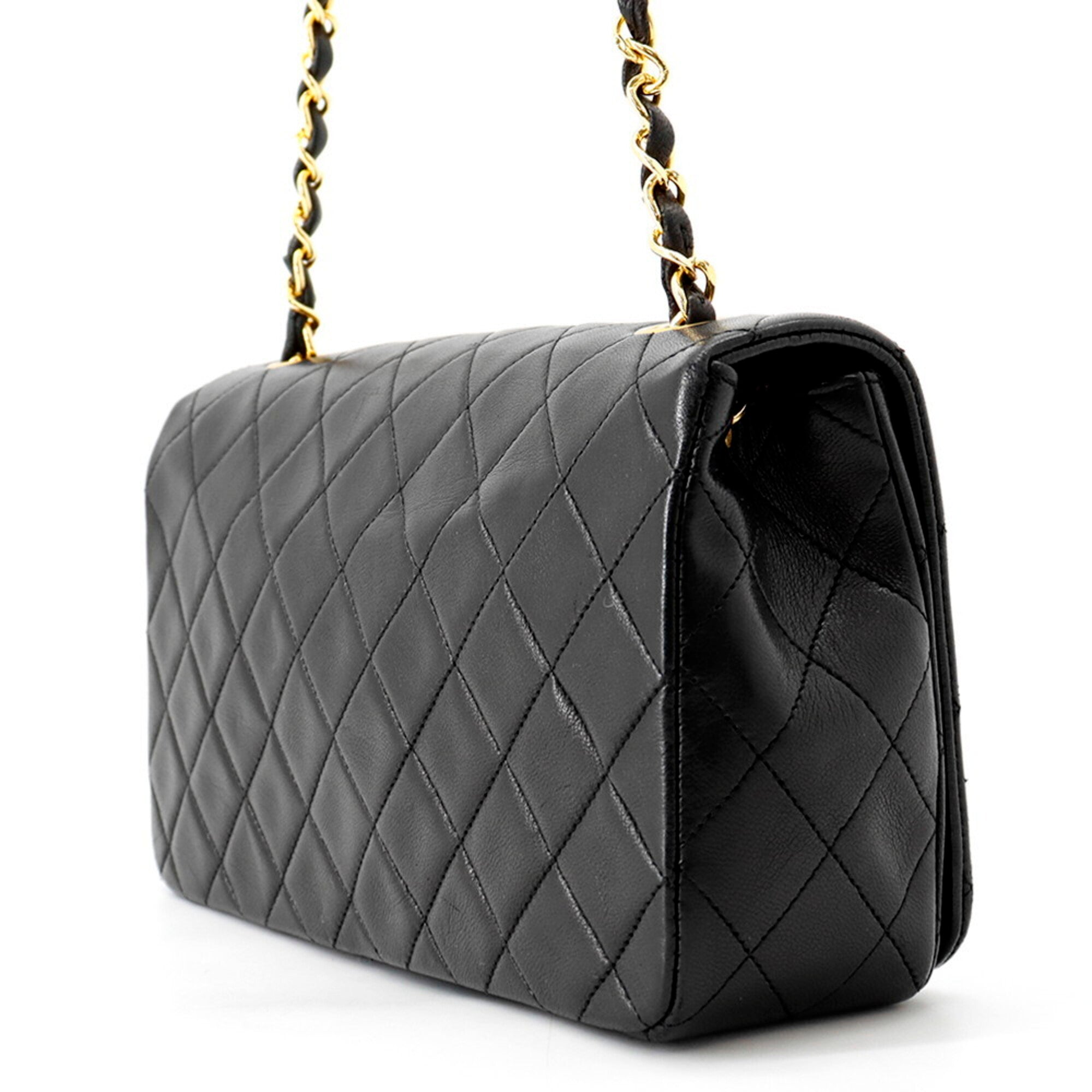 Chanel Black Leather Handbag Shoulder Bag (Pre-Owned)