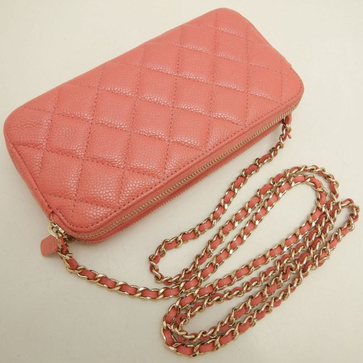 Chanel Pink Grained Calfskin Shoulder Bag (Pre-Owned)