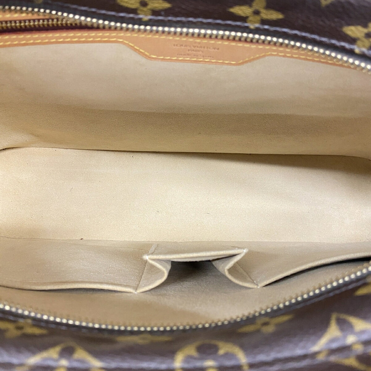 Louis Vuitton Brown Tote Bag (Pre-Owned)