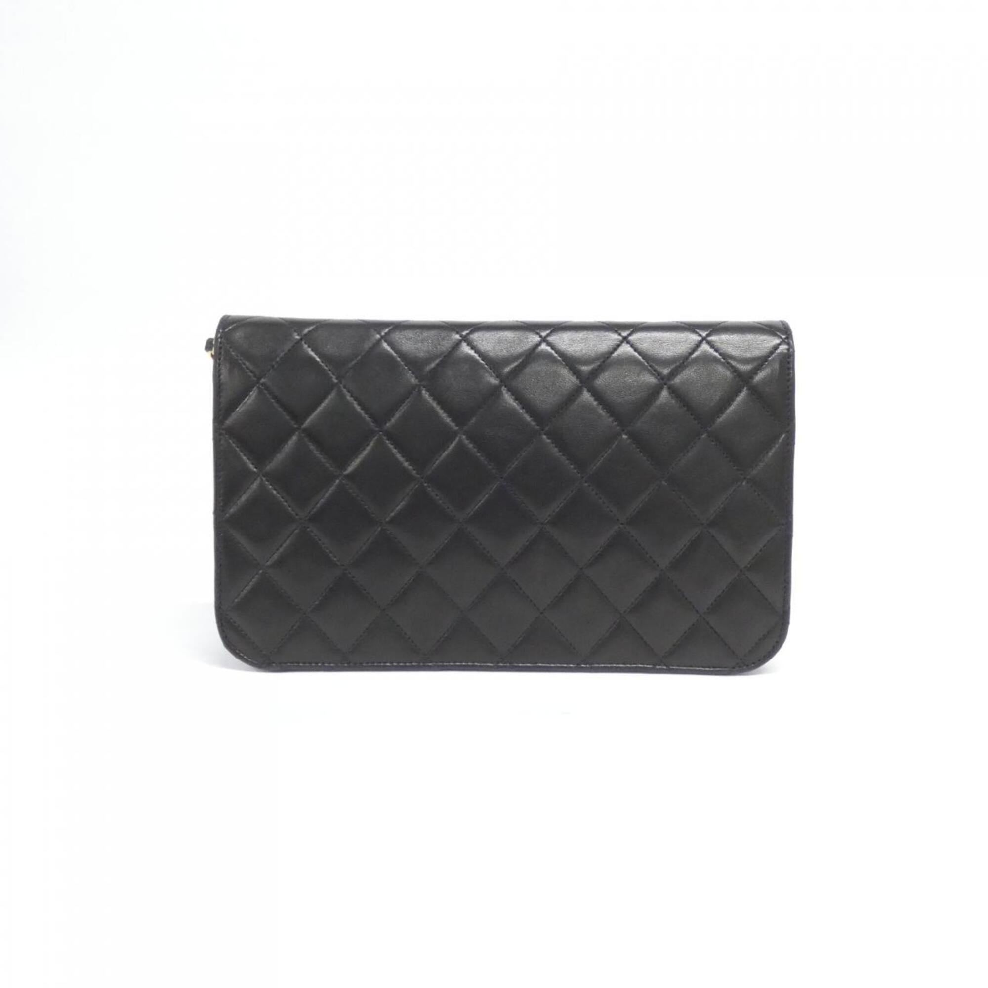 Chanel Black Leather Shoulder Bag (Pre-Owned)
