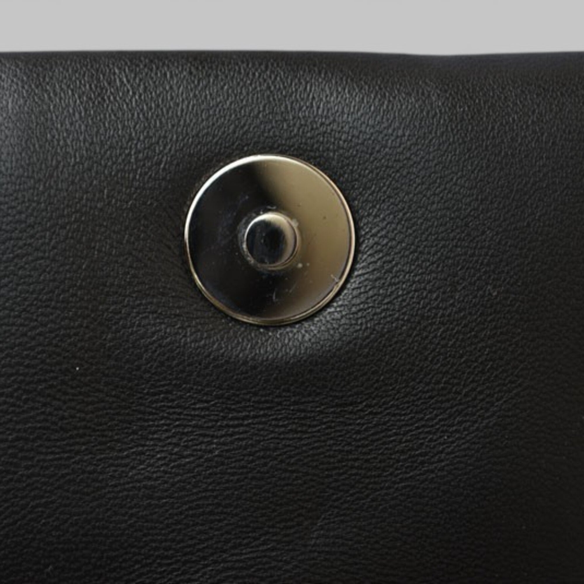 Christian Louboutin Black Leather Shoulder Bag (Pre-Owned)