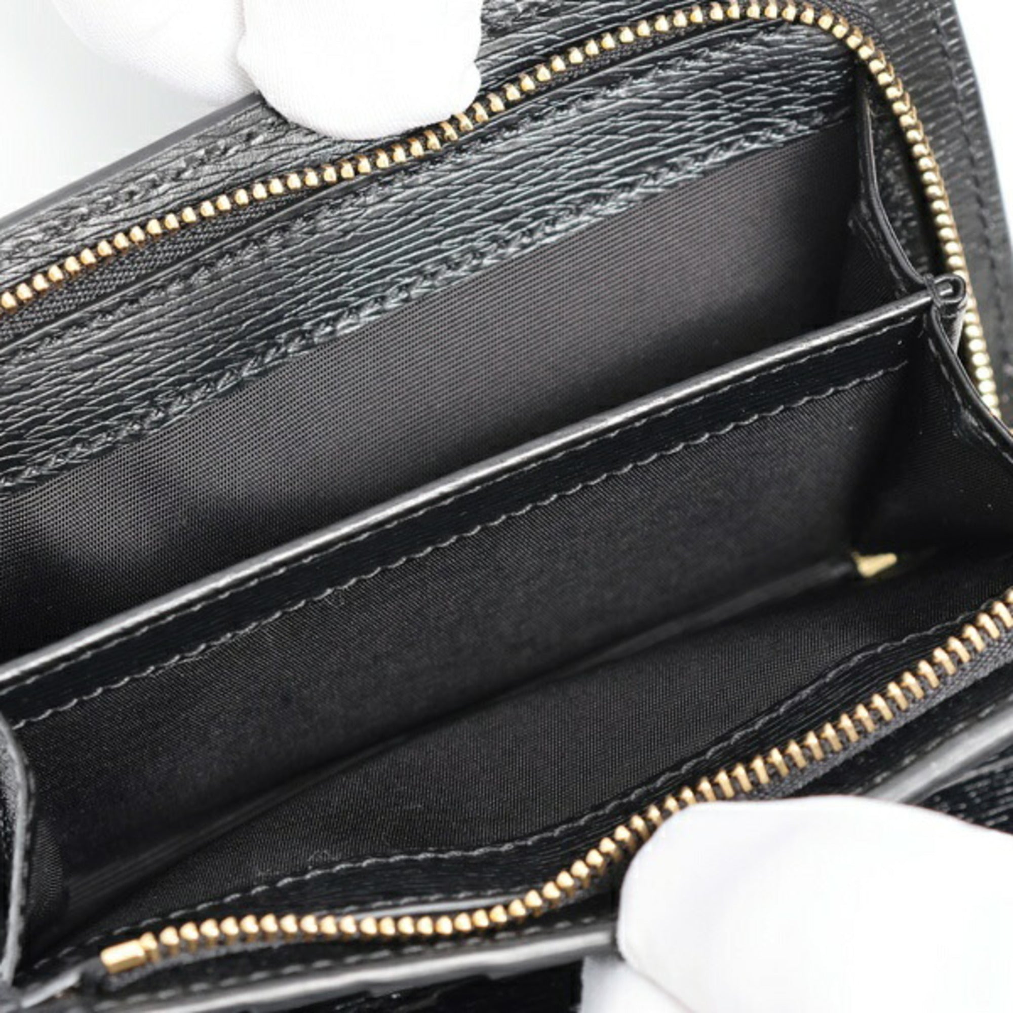 Gucci Black Leather Wallet (Bi-Fold) (Pre-Owned)