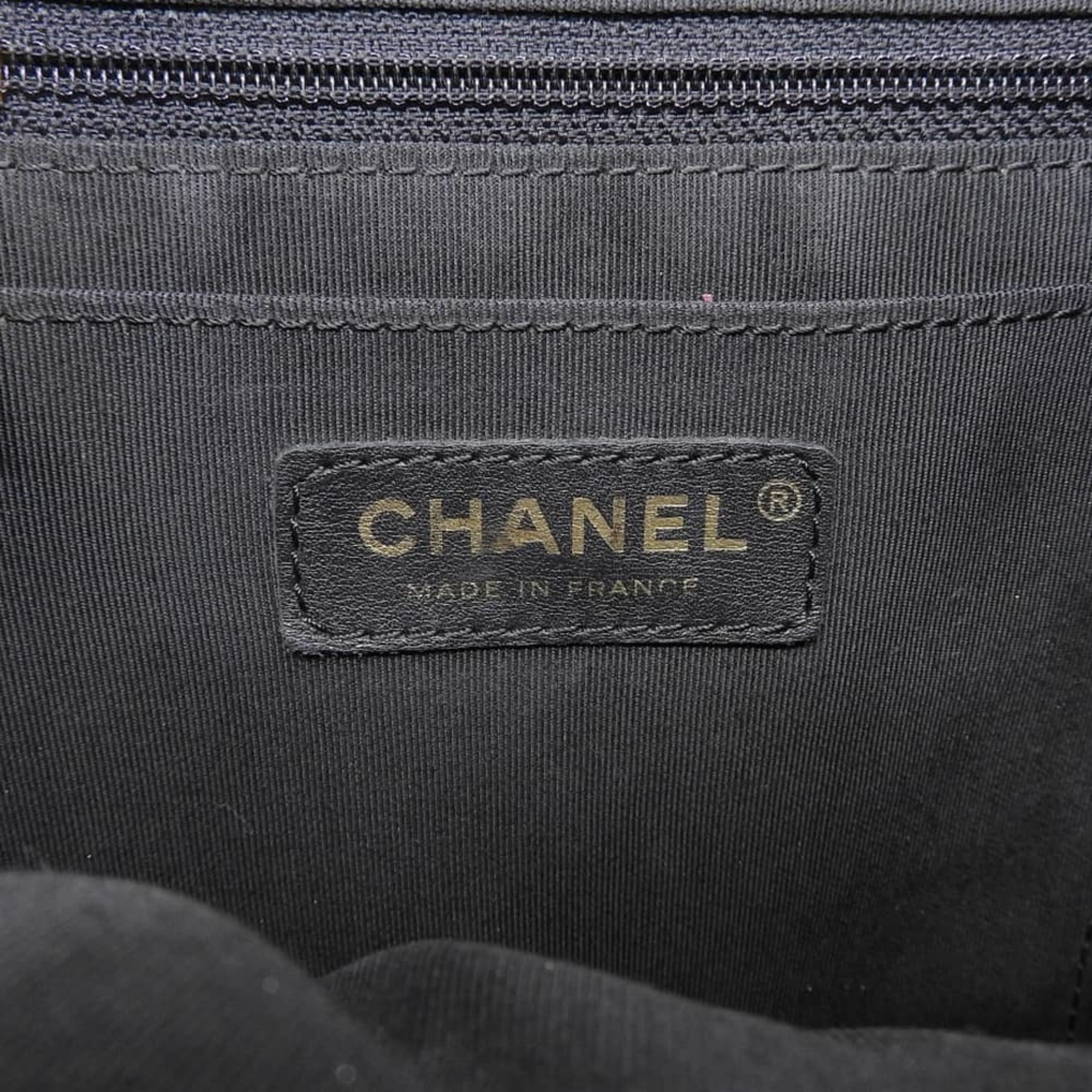 Chanel Matelasse Black Leather Backpack (Pre-Owned)