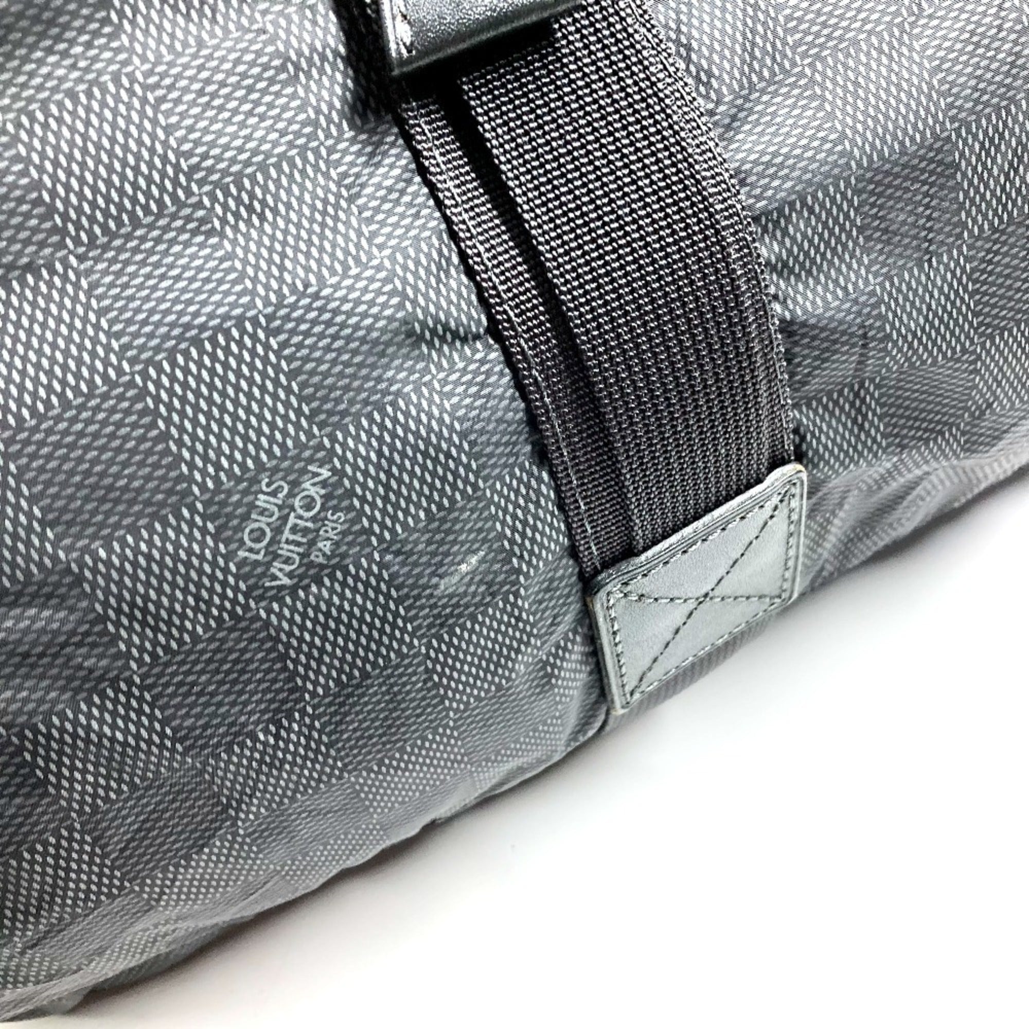 Louis Vuitton Black Nylon Leather Boston Bag (Pre-Owned)